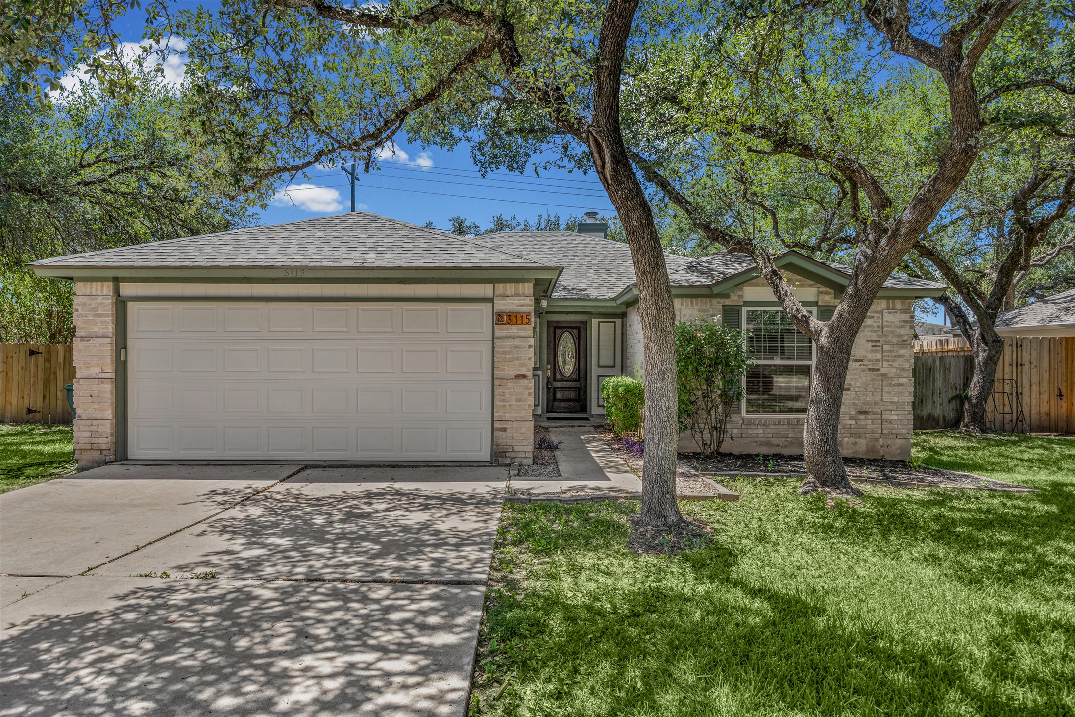 3115 Blazing Star Trl — photo