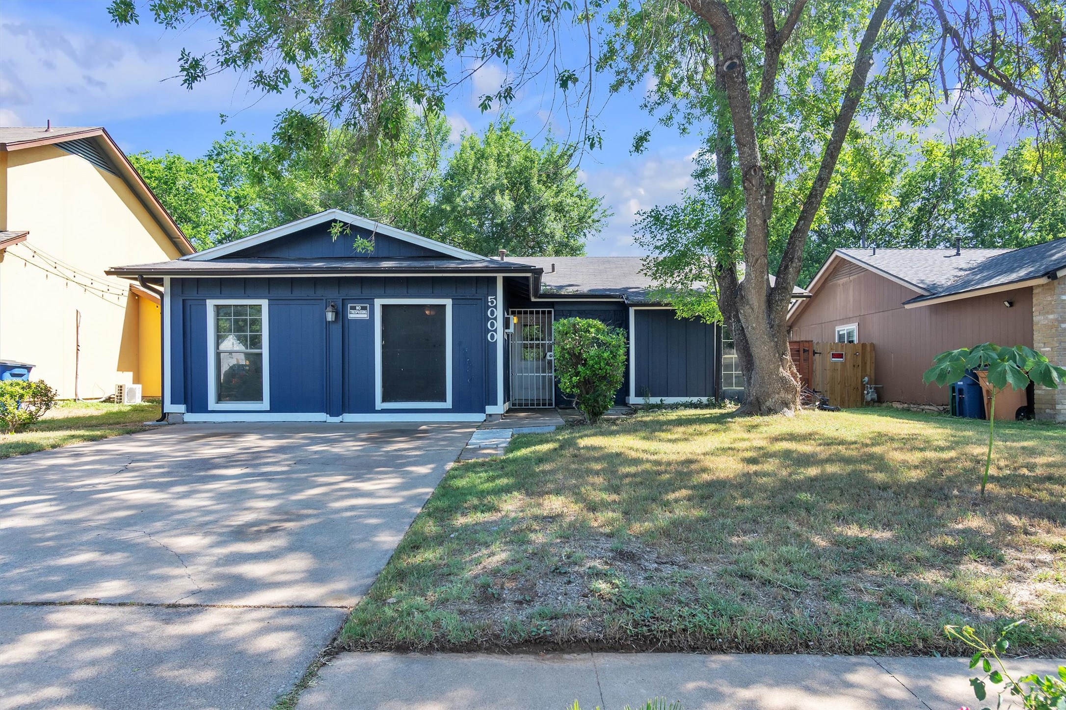 5000 Fontenay Dr — photo