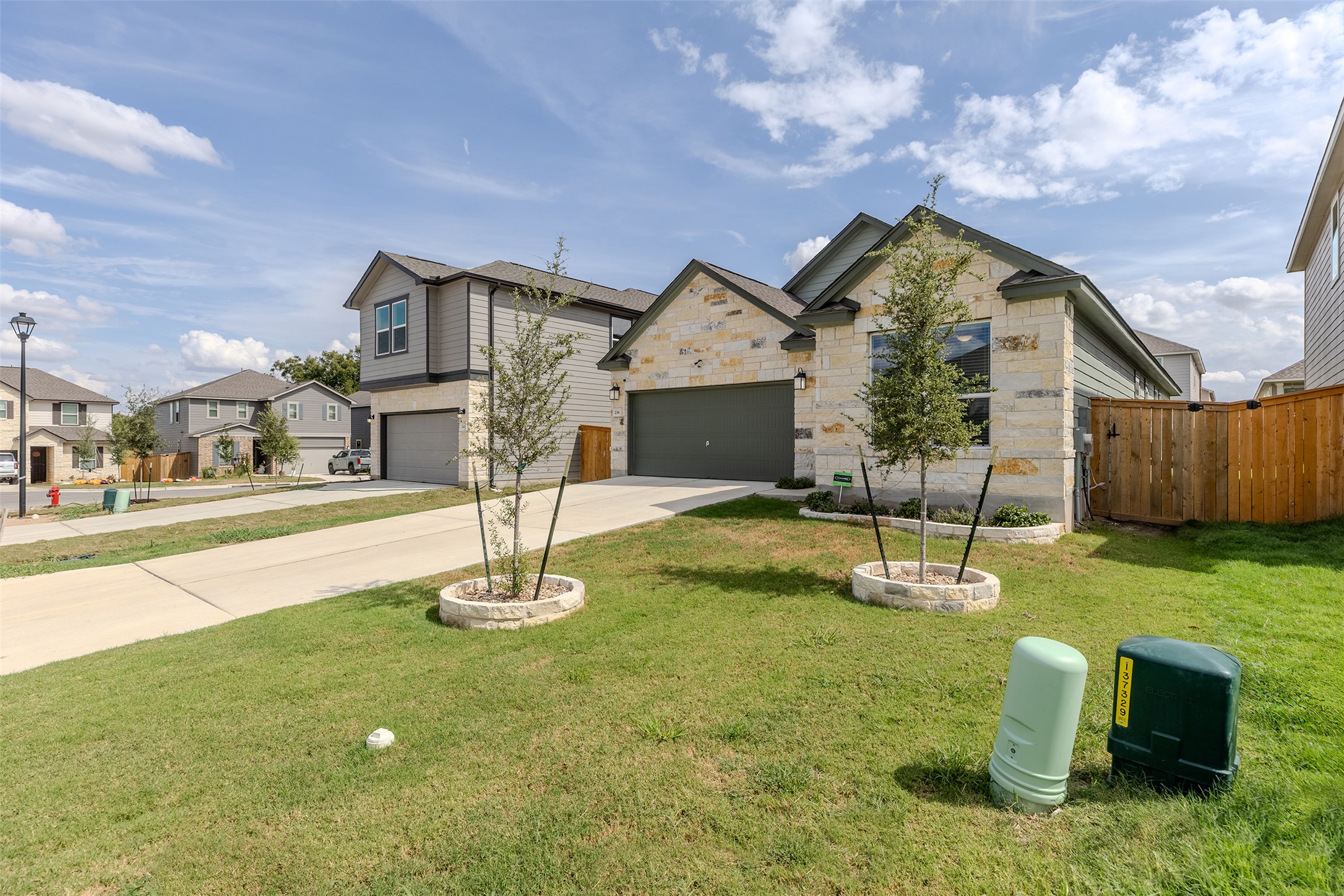 236 Colonel McNally Loop, Jarrell, TX 76537 — photo 3