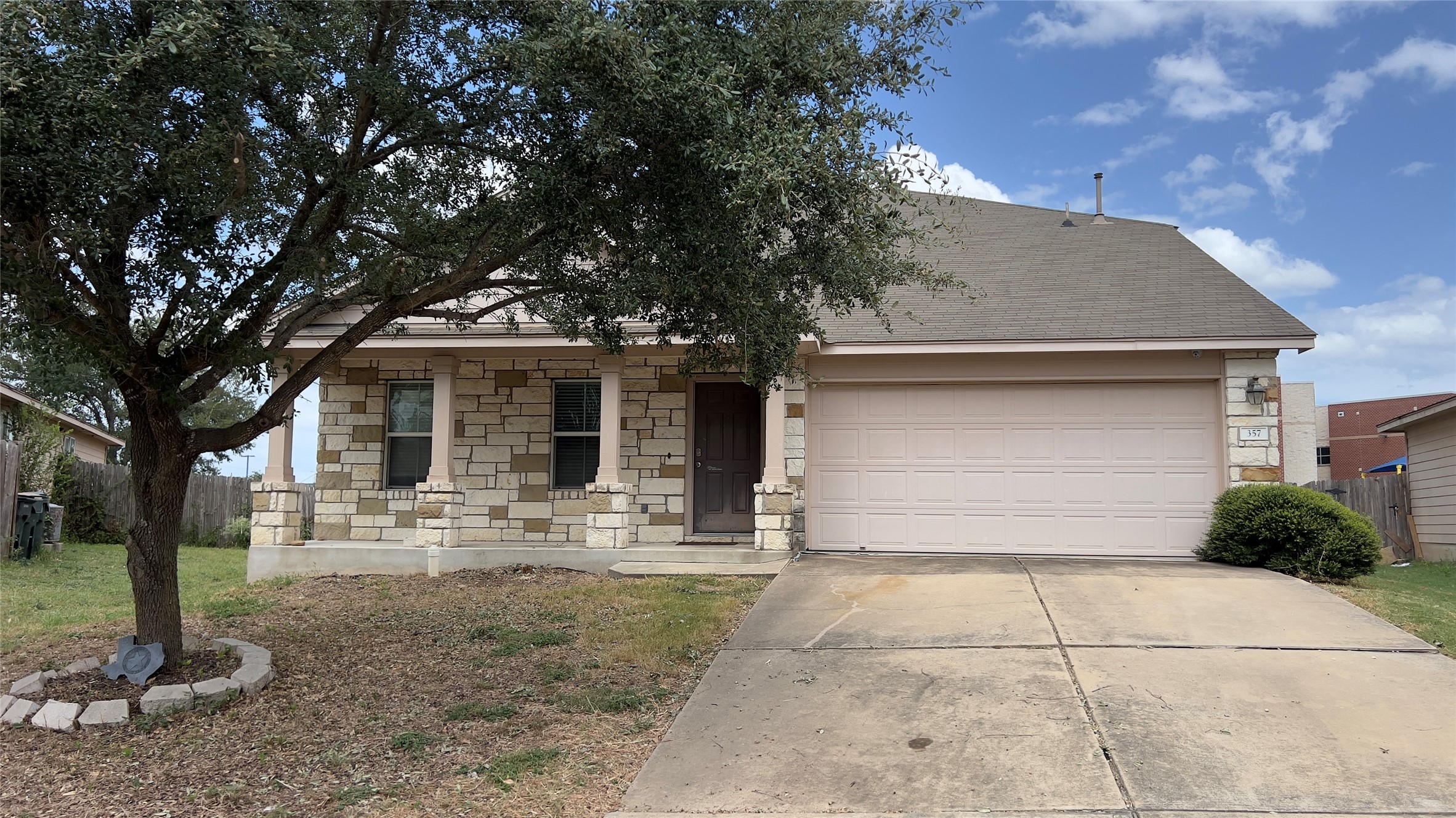 357 Nottingham Loop, Kyle, TX 78640 — photo 2