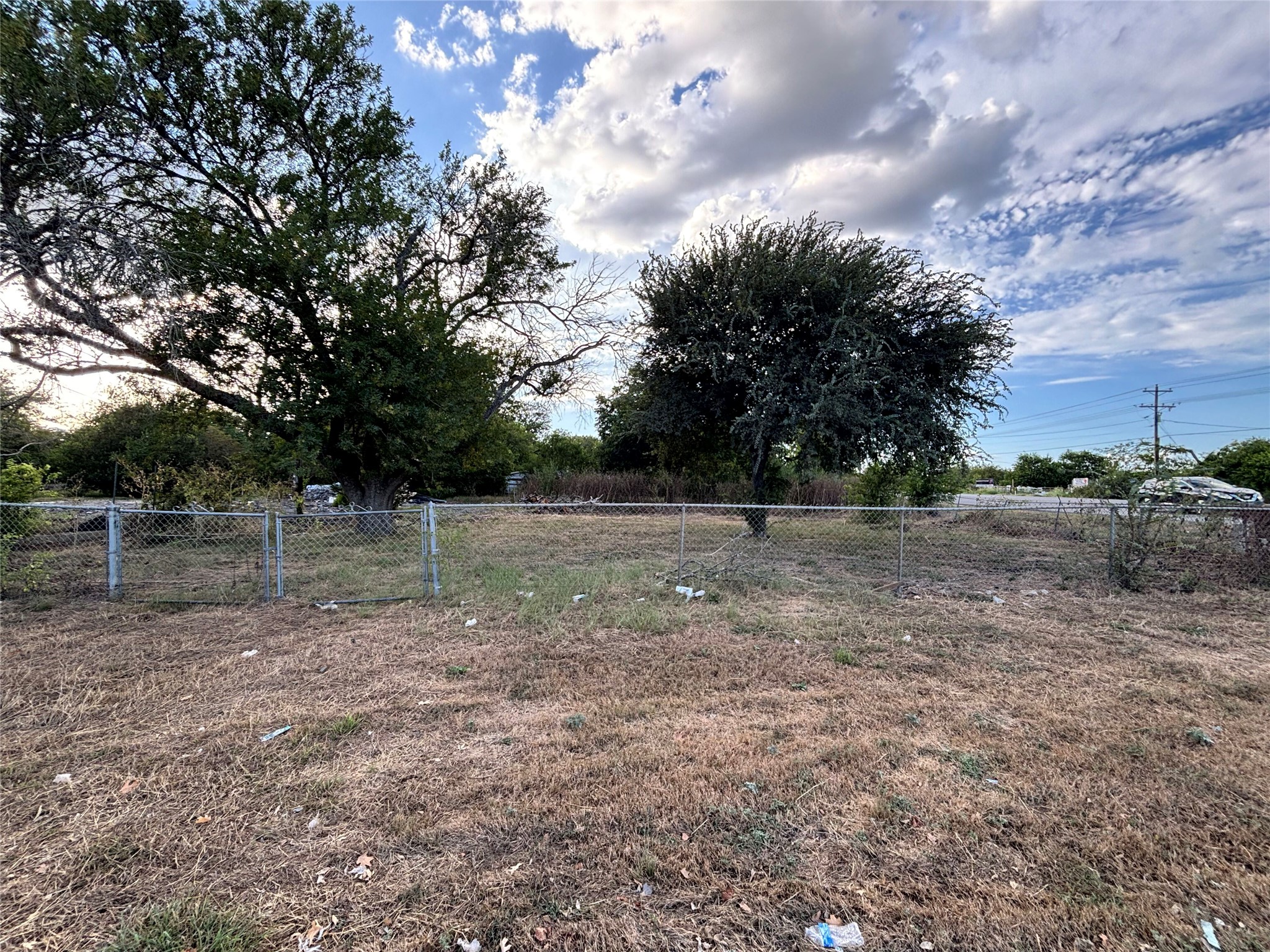 110 Leisure Village Dr — photo