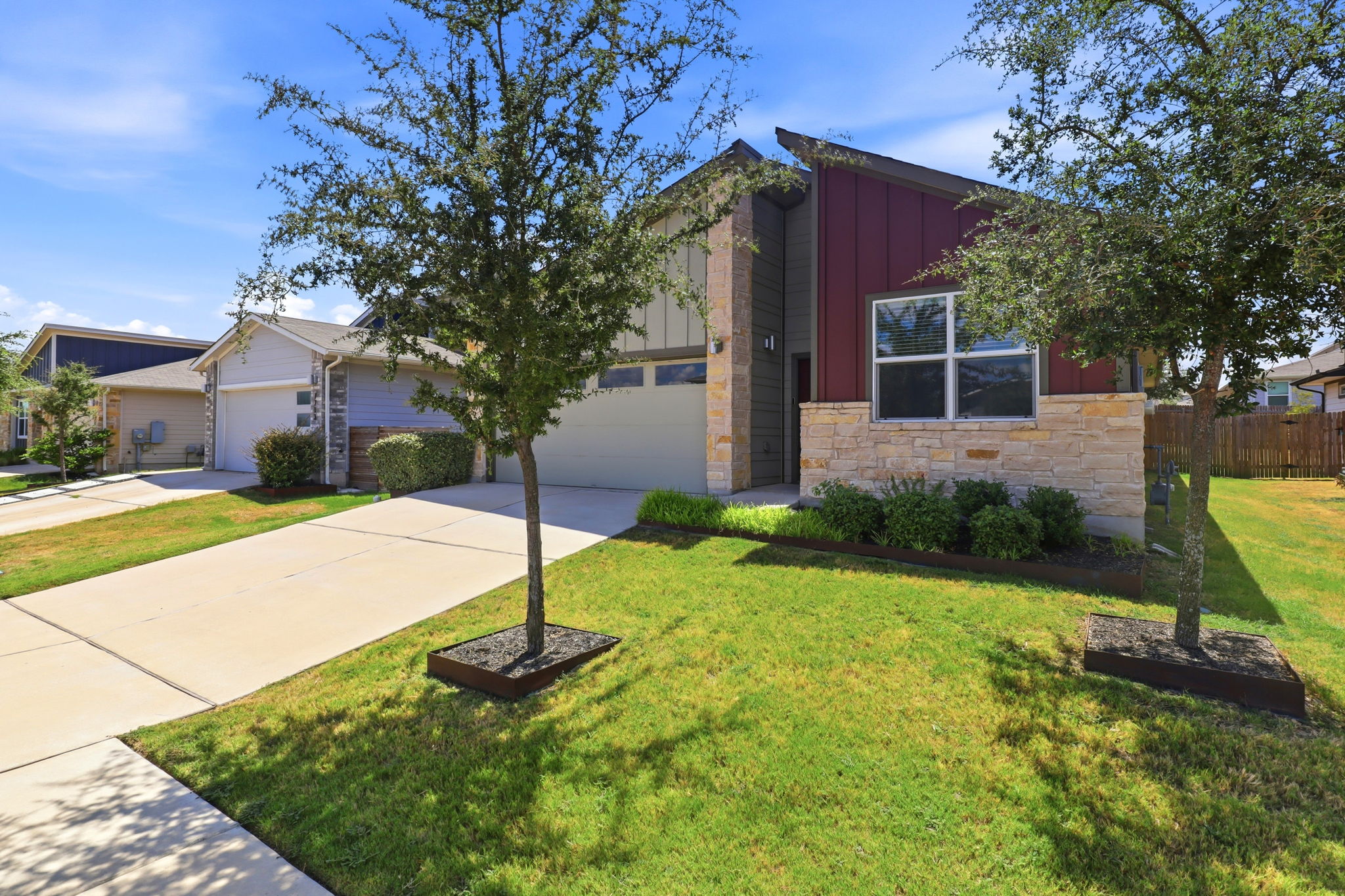 7709 Linnie Ln — photo