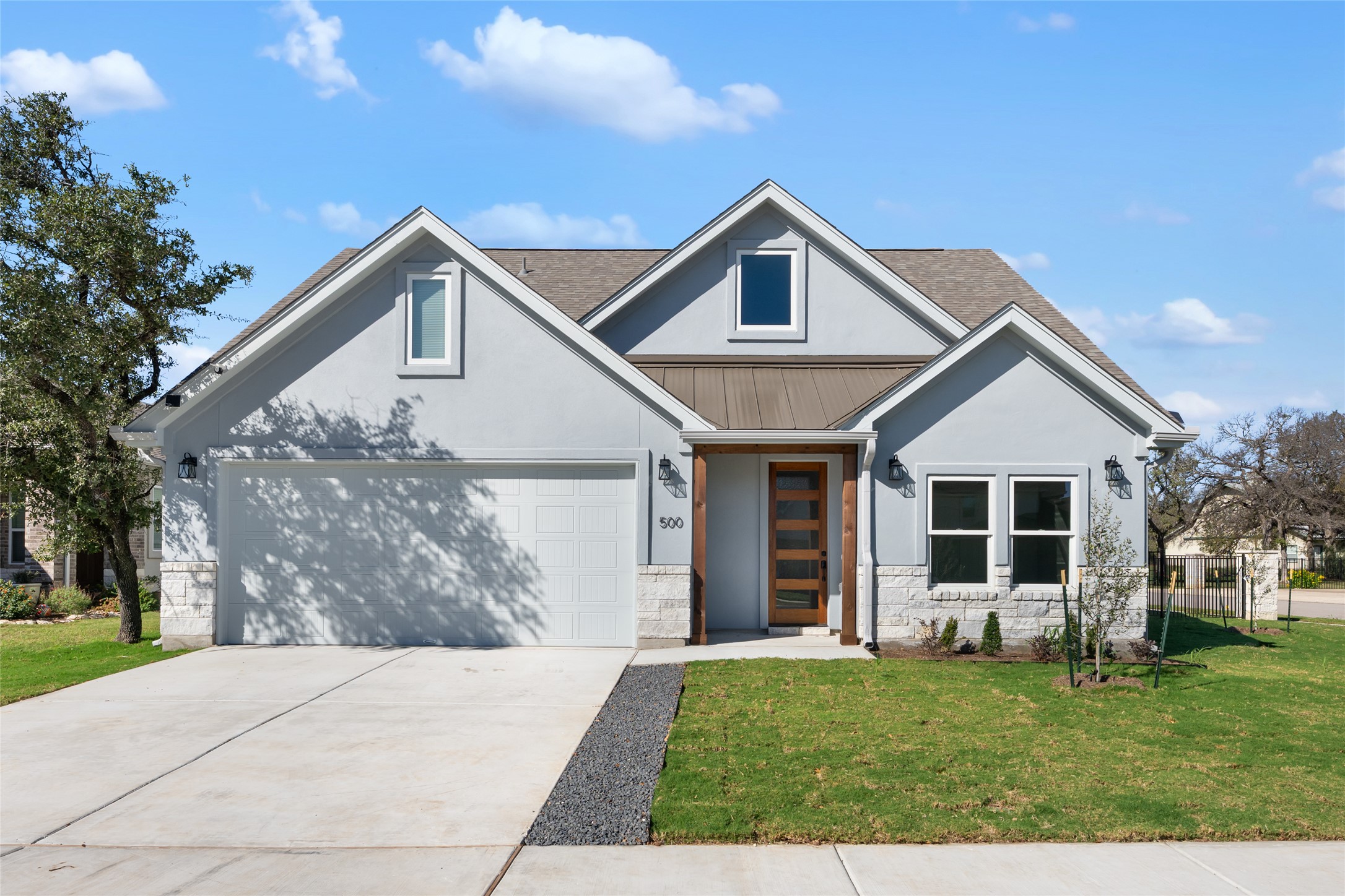 500 Treaty Oak Dr — photo