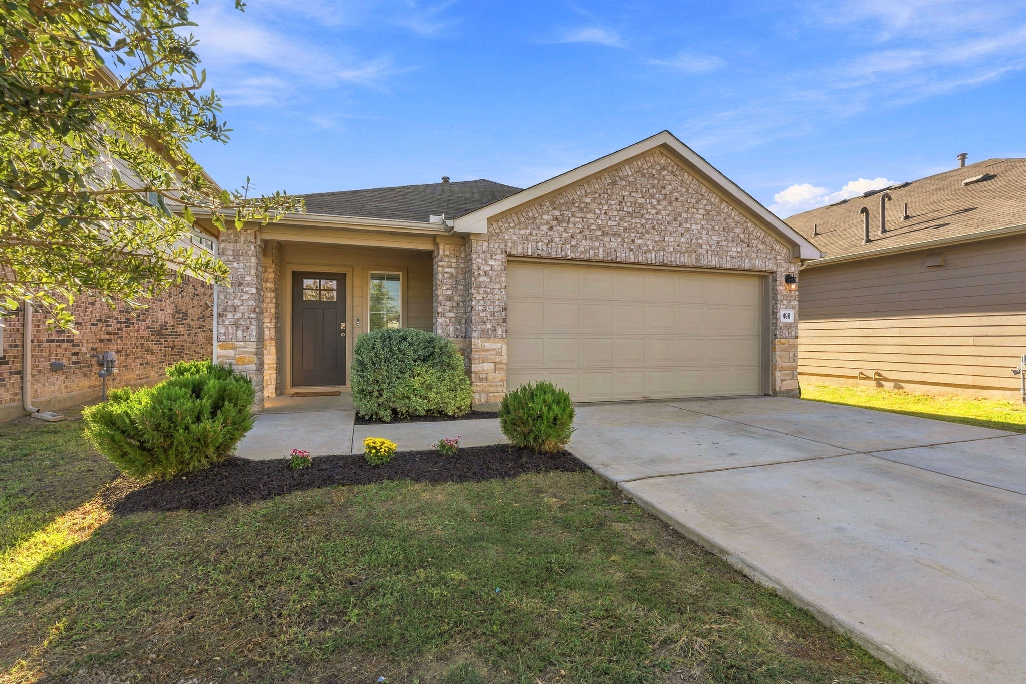 499 Apache Plum Drive, Kyle, TX 78640 — photo 2