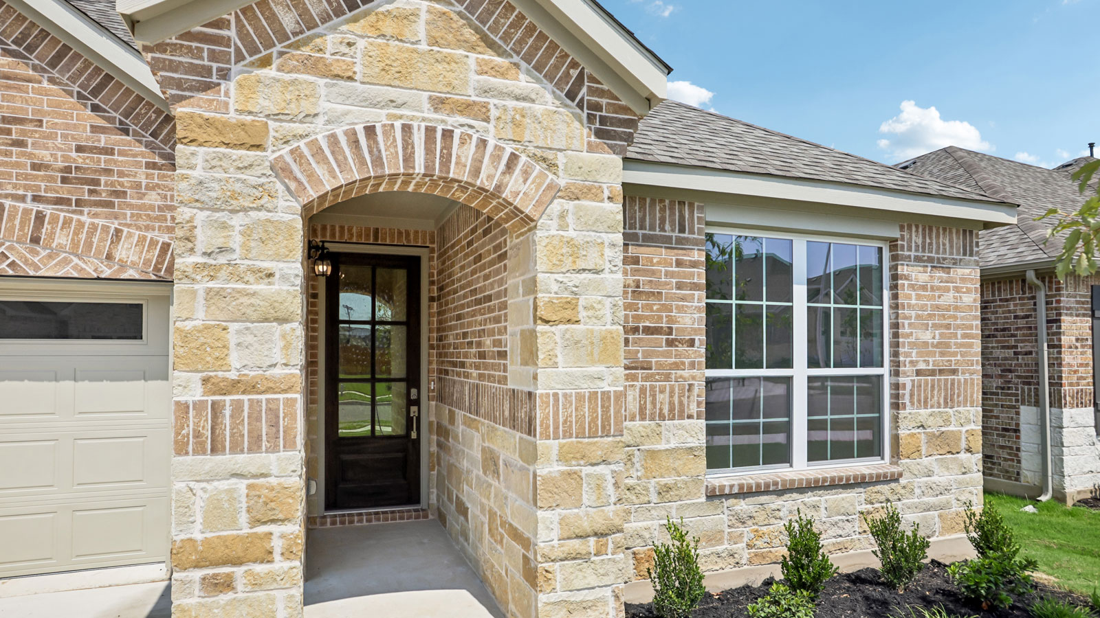 429 Eagle Canyon Drive, Leander, TX 78641 — photo 2
