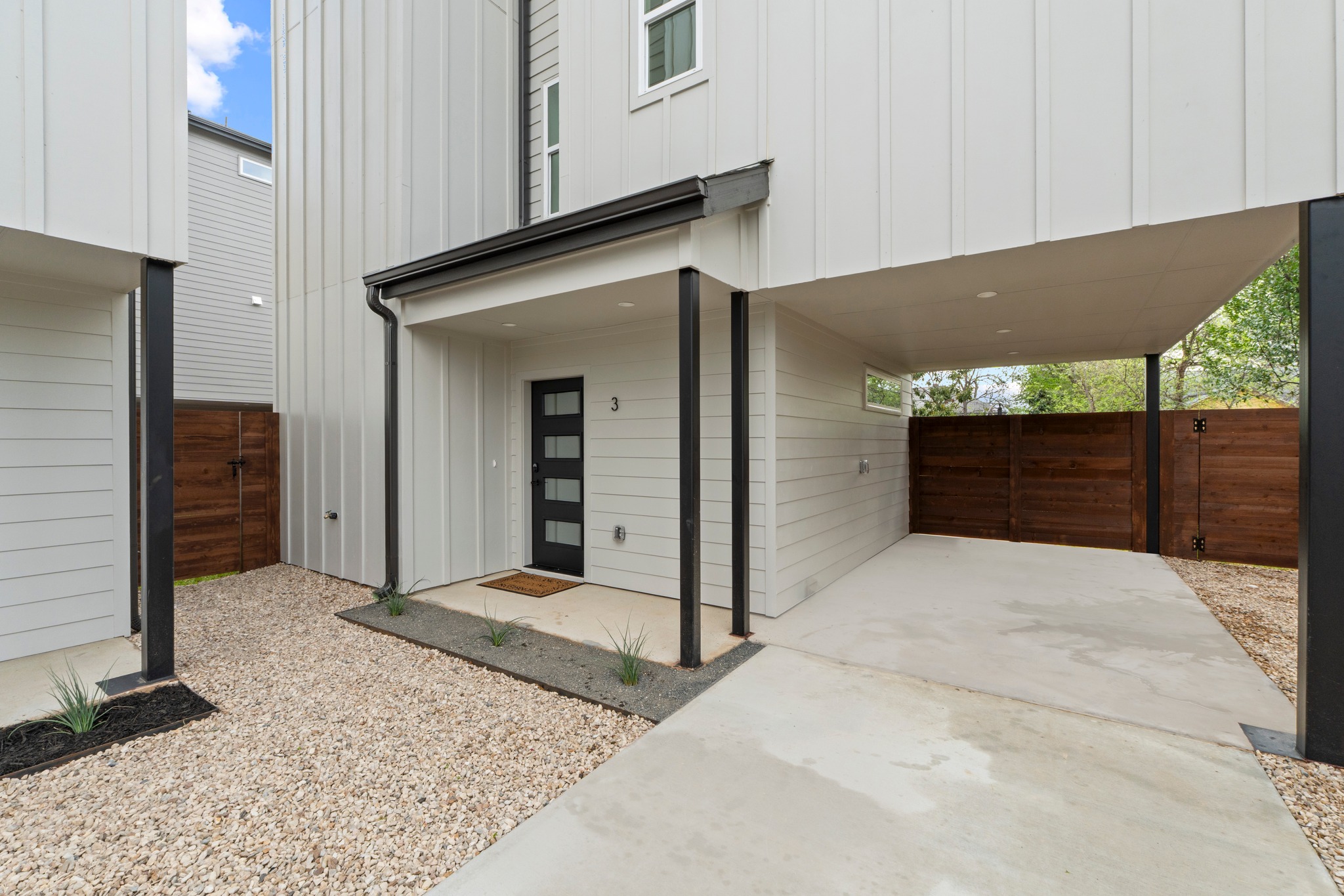 909 Calle Limon 3 — photo