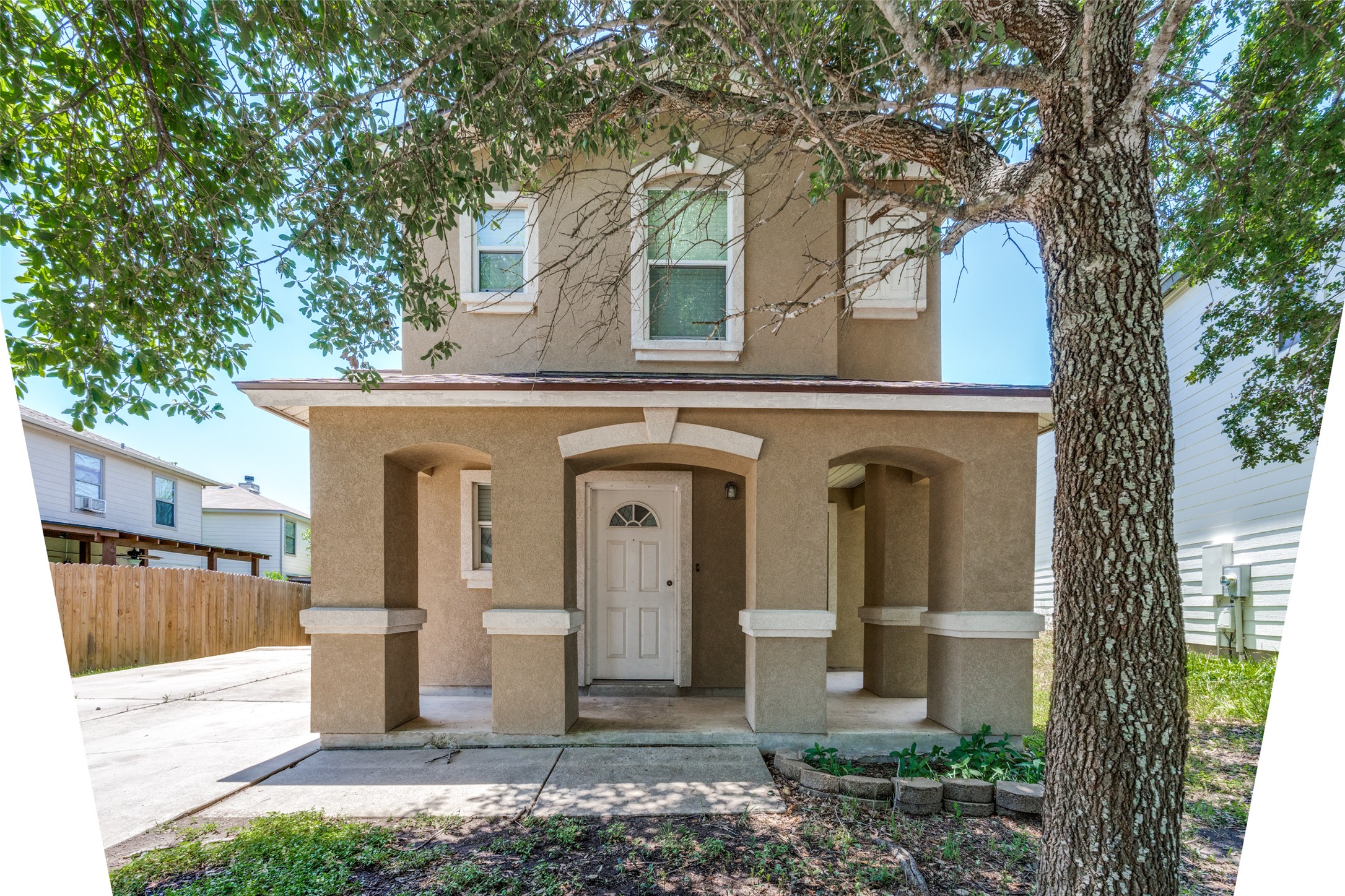 205 Xavier Dr — photo