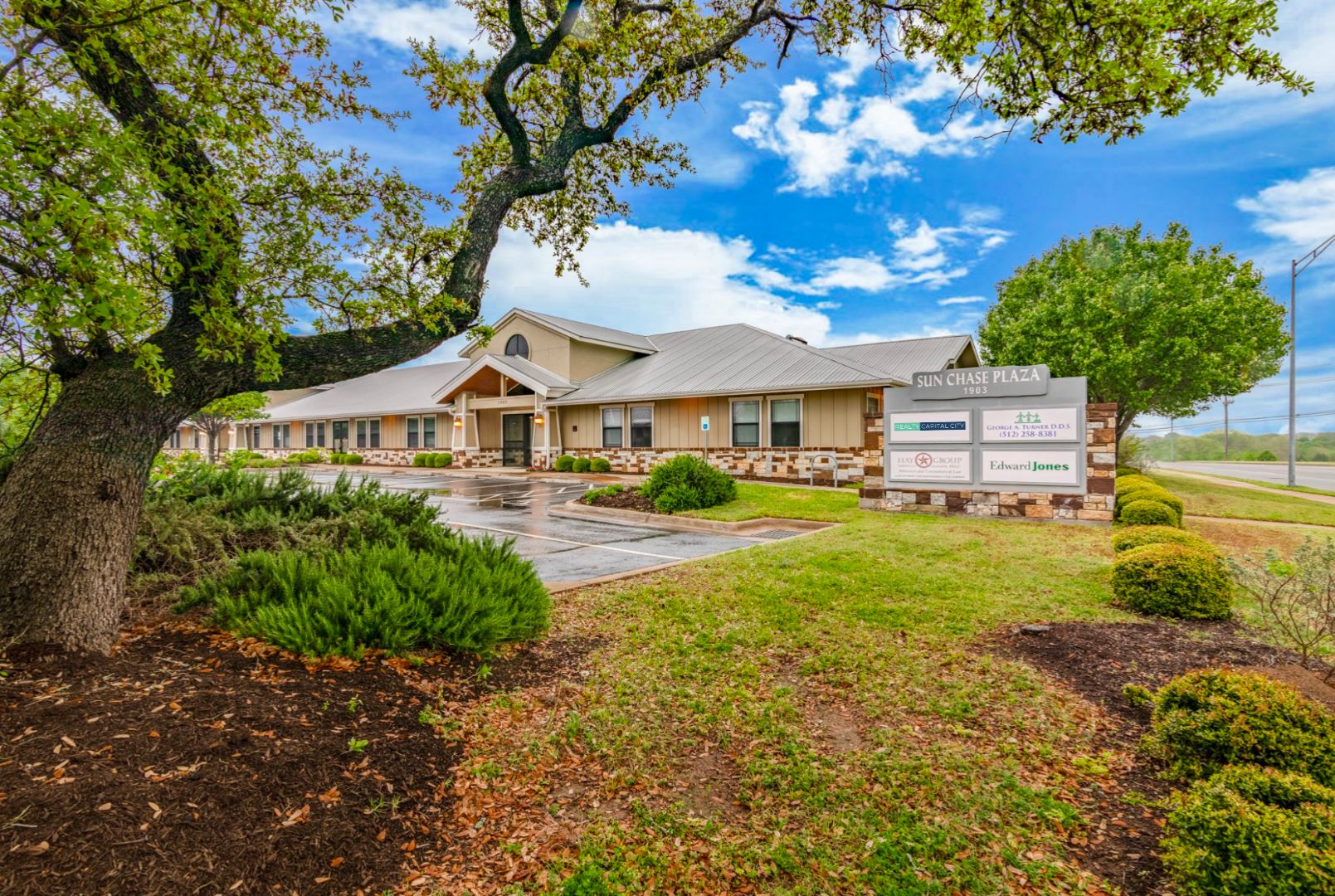 1903 Cypress Creek Rd 101 — photo