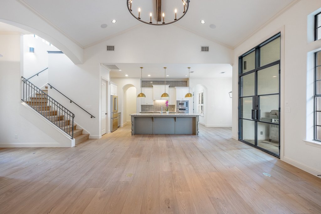 114 Golden Bear Dr — photo