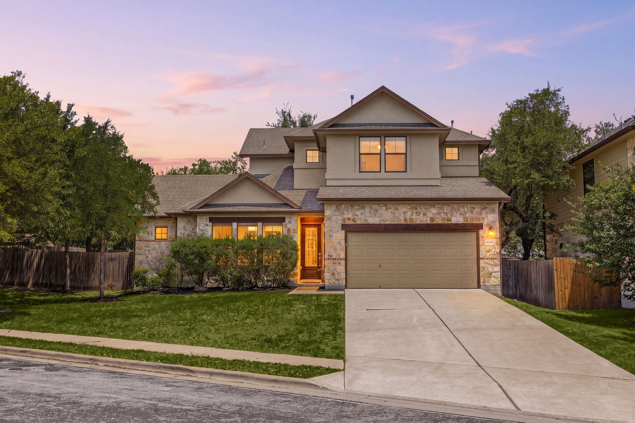 6916 Barstow Ct — photo