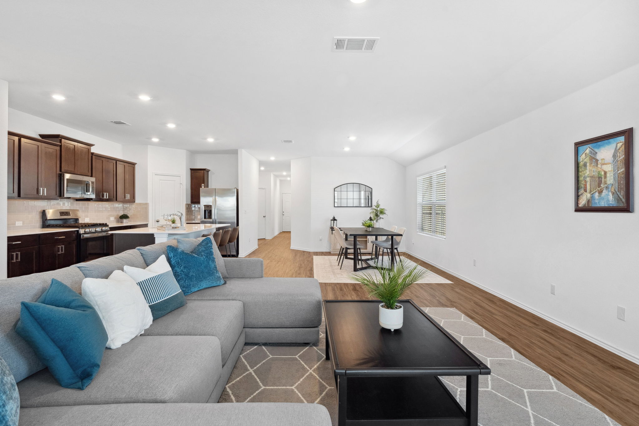 185 Silver Springs Bnd — photo