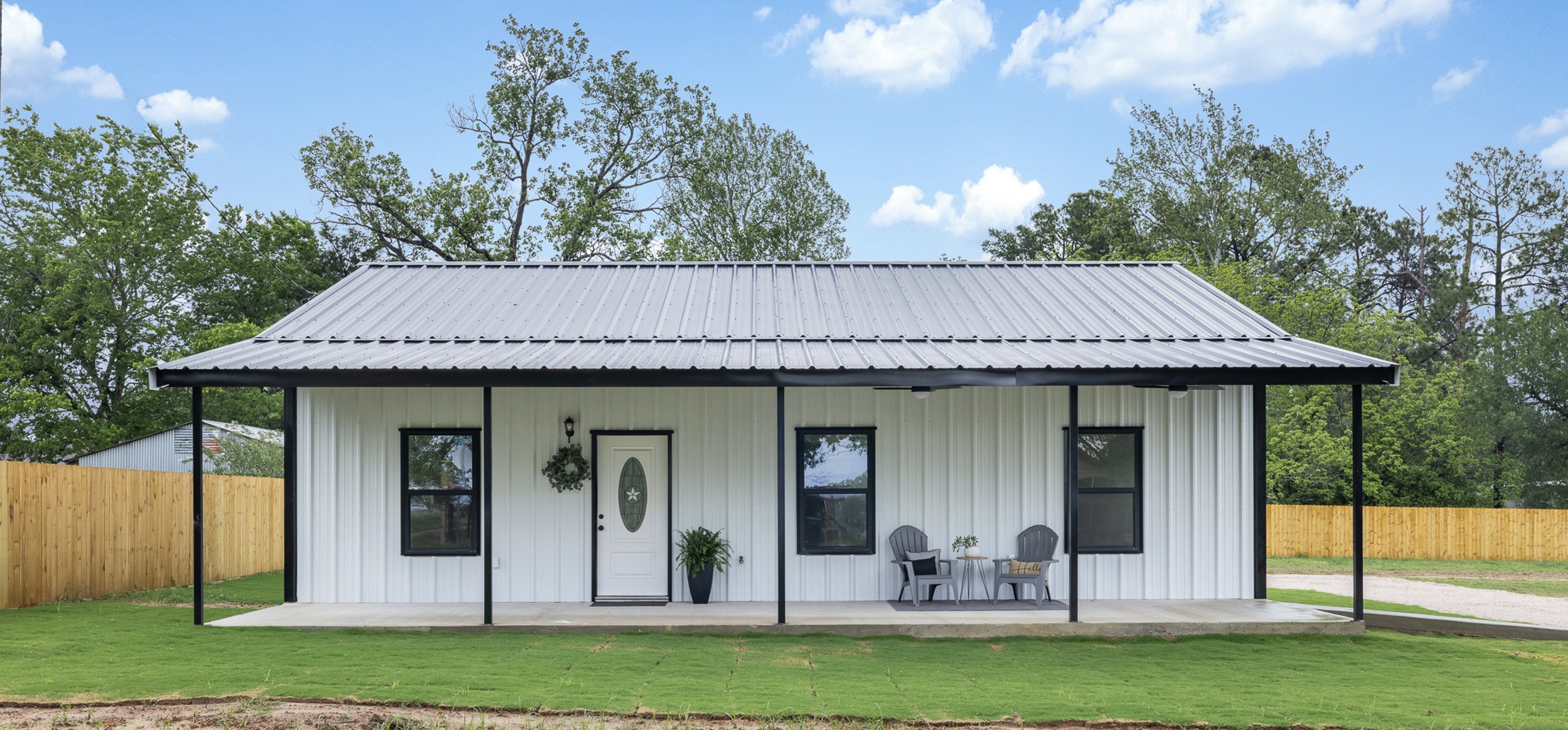 1110 Caldwell — photo