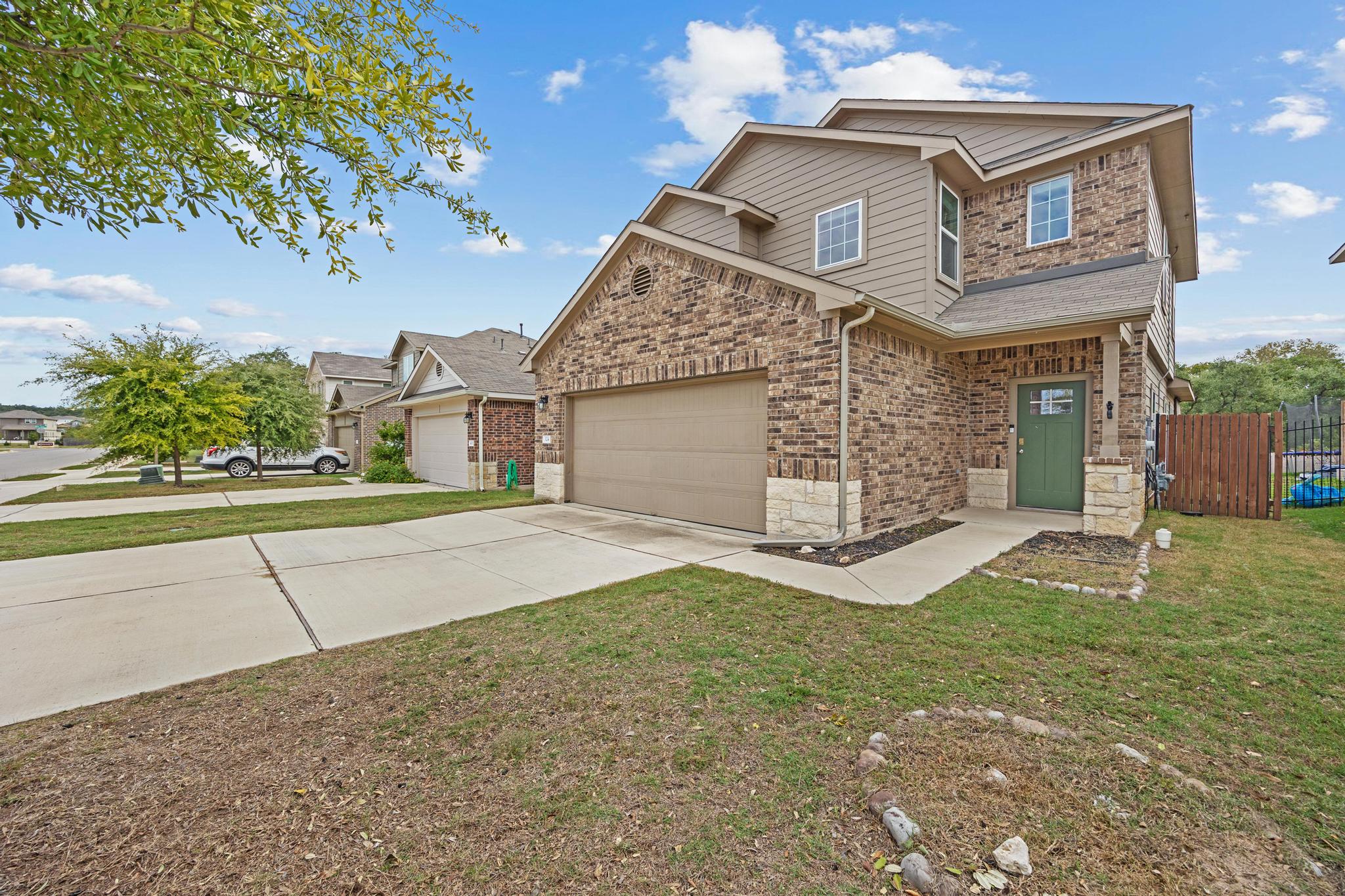 324 Sandhill Piper St — photo
