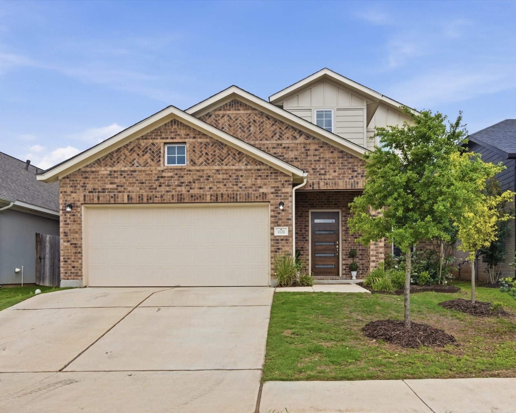 1121 Blue Oak Blvd — photo