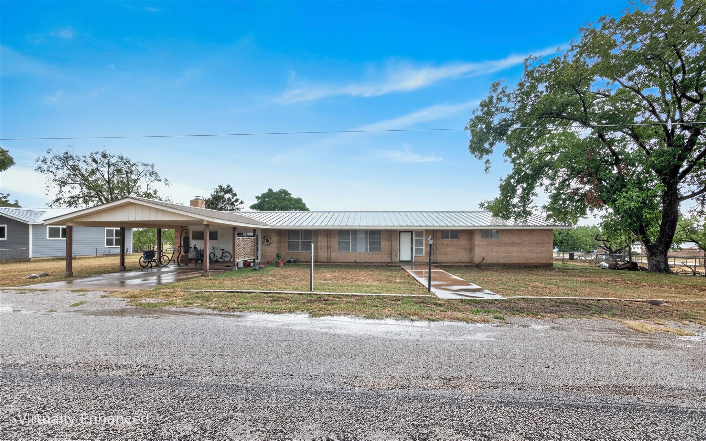 1205 W Haynie St — photo
