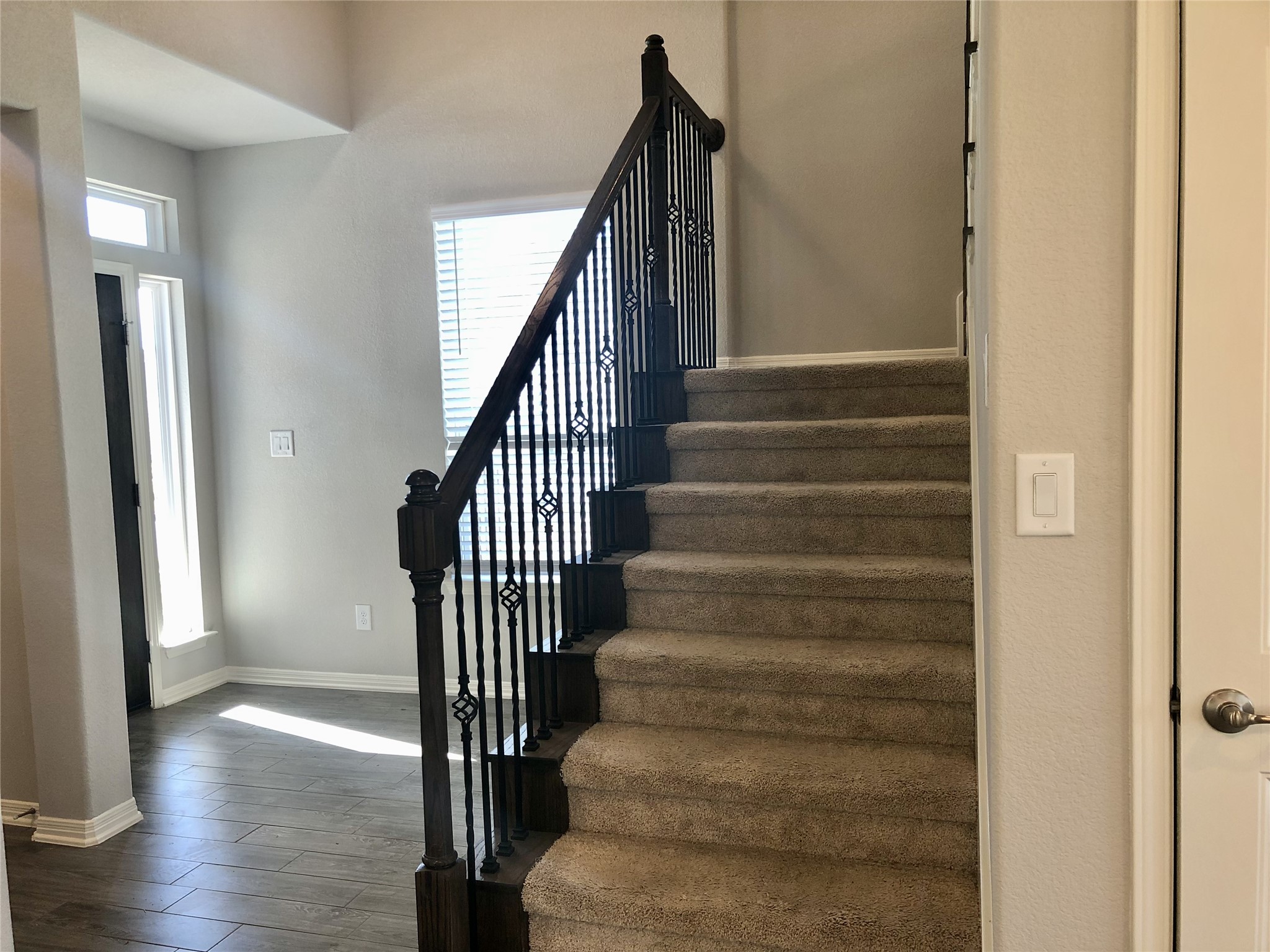 198 Simon, Kyle, TX 78640 — photo 3