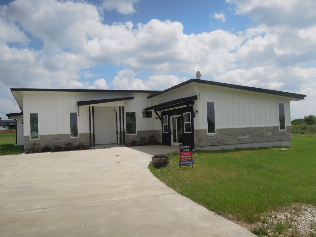 3947 County Road 210 — photo