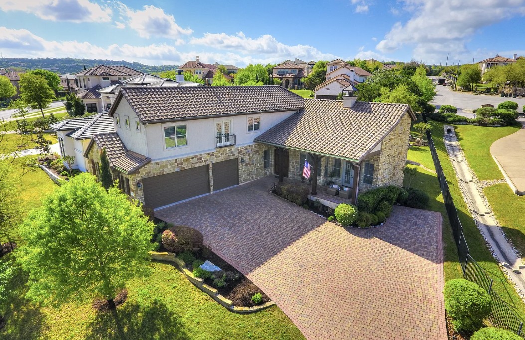 519 Golden Bear Dr — photo