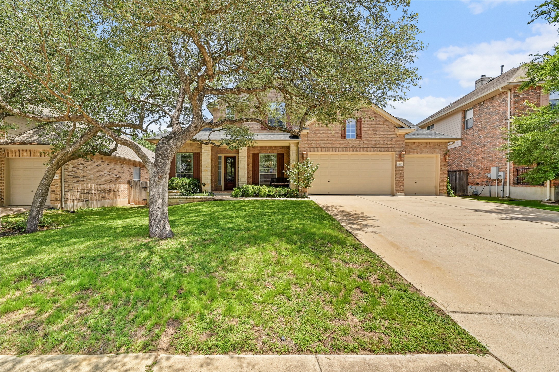 2507 Armatrading Dr — photo