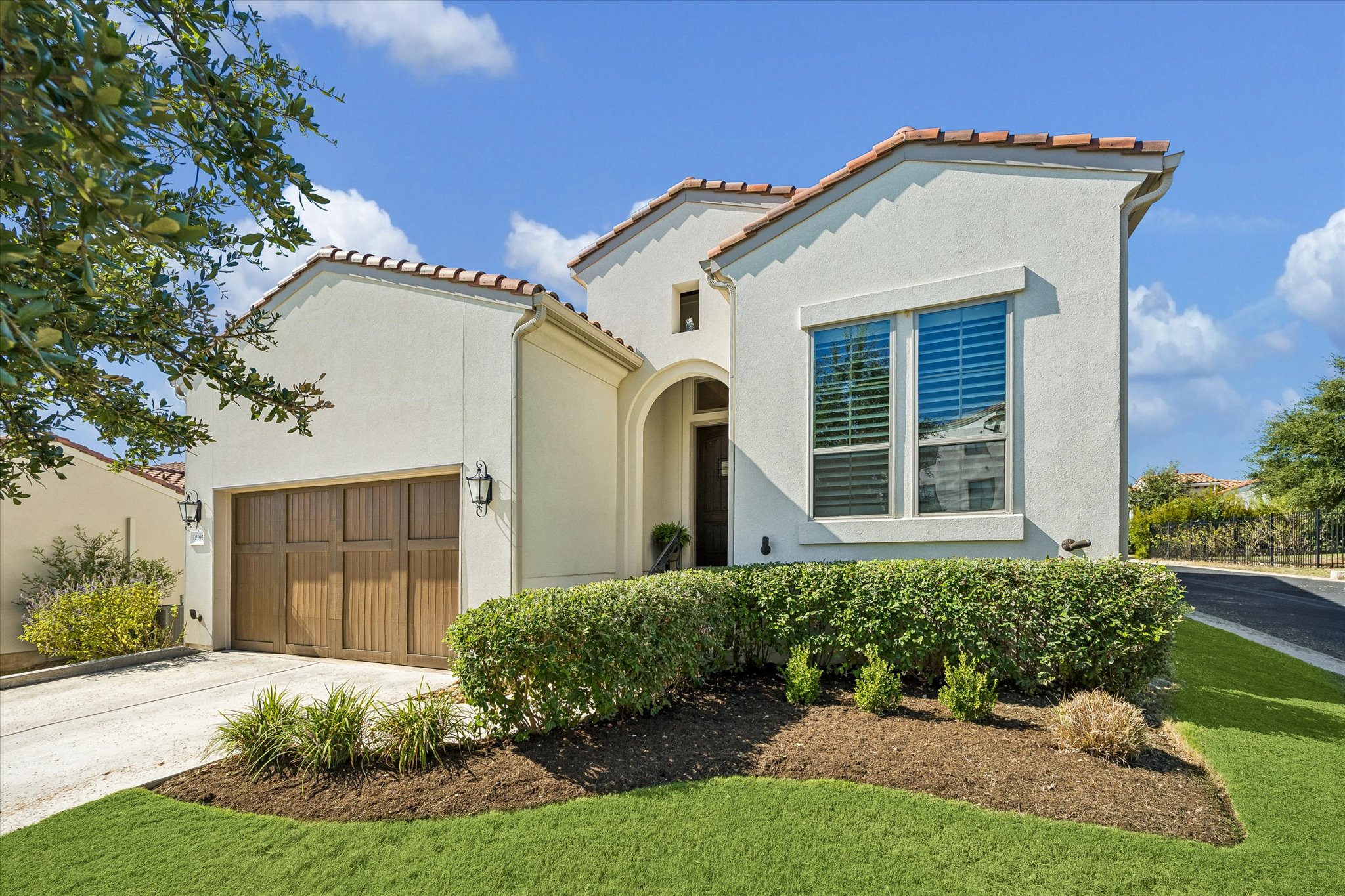 12105 Beautybrush Dr — photo