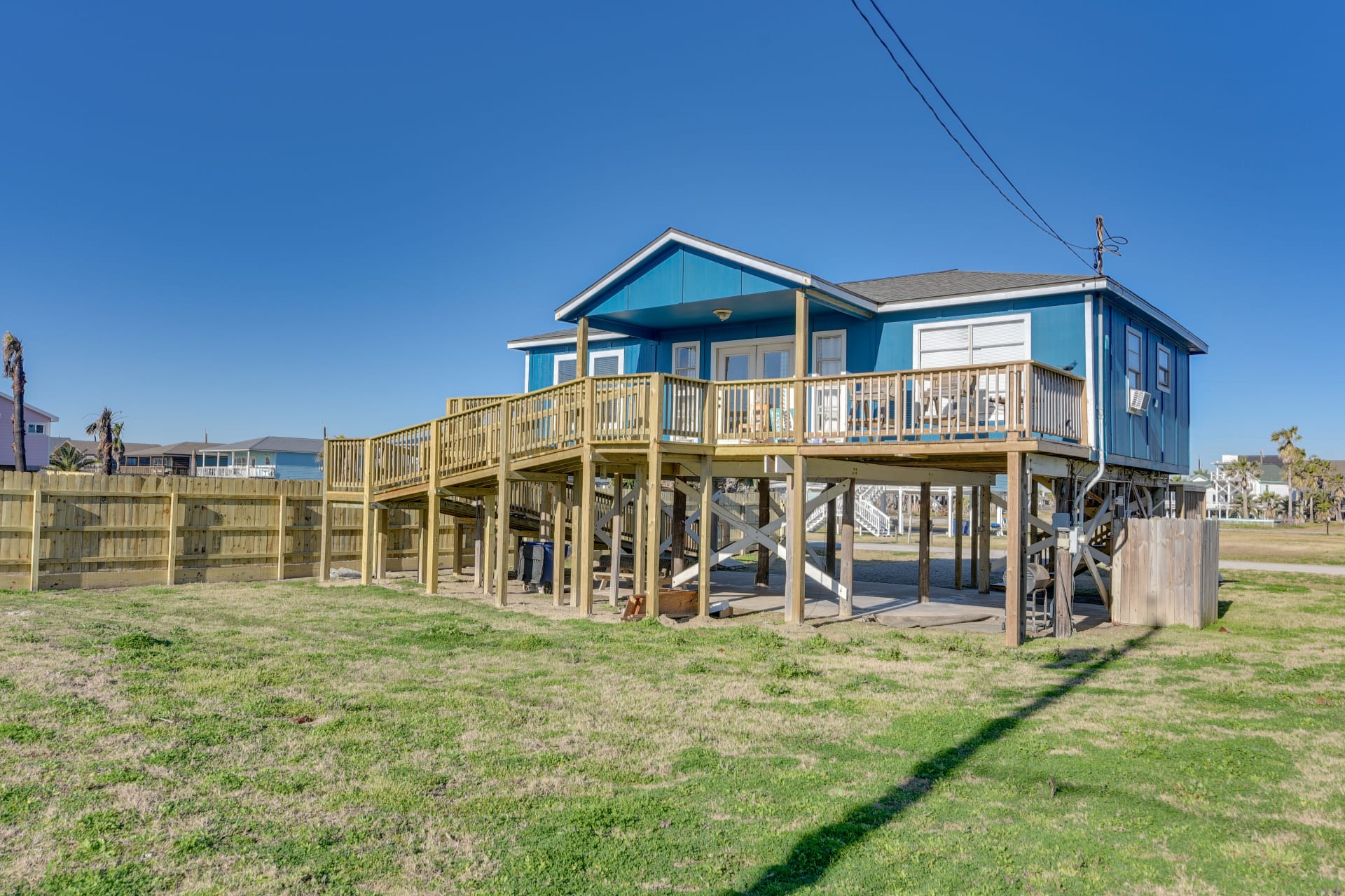 415 Seashell Drive, Surfside Beach, TX 77541 — photo 2