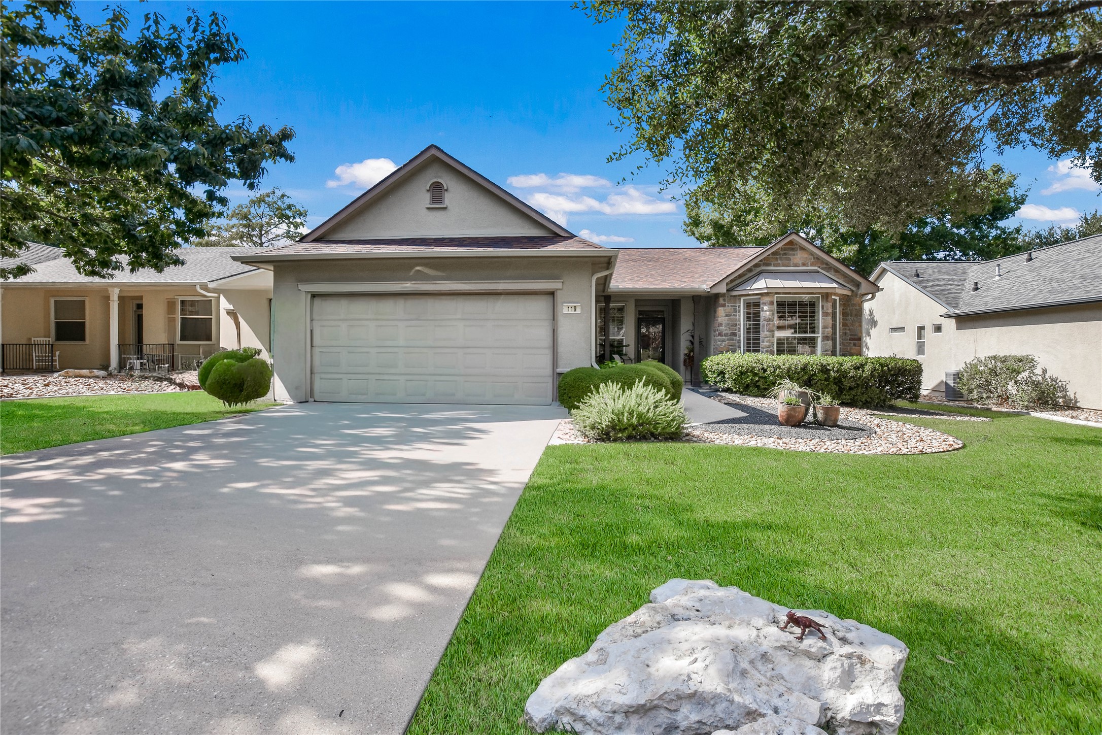 119 Rain Lily Ln — photo