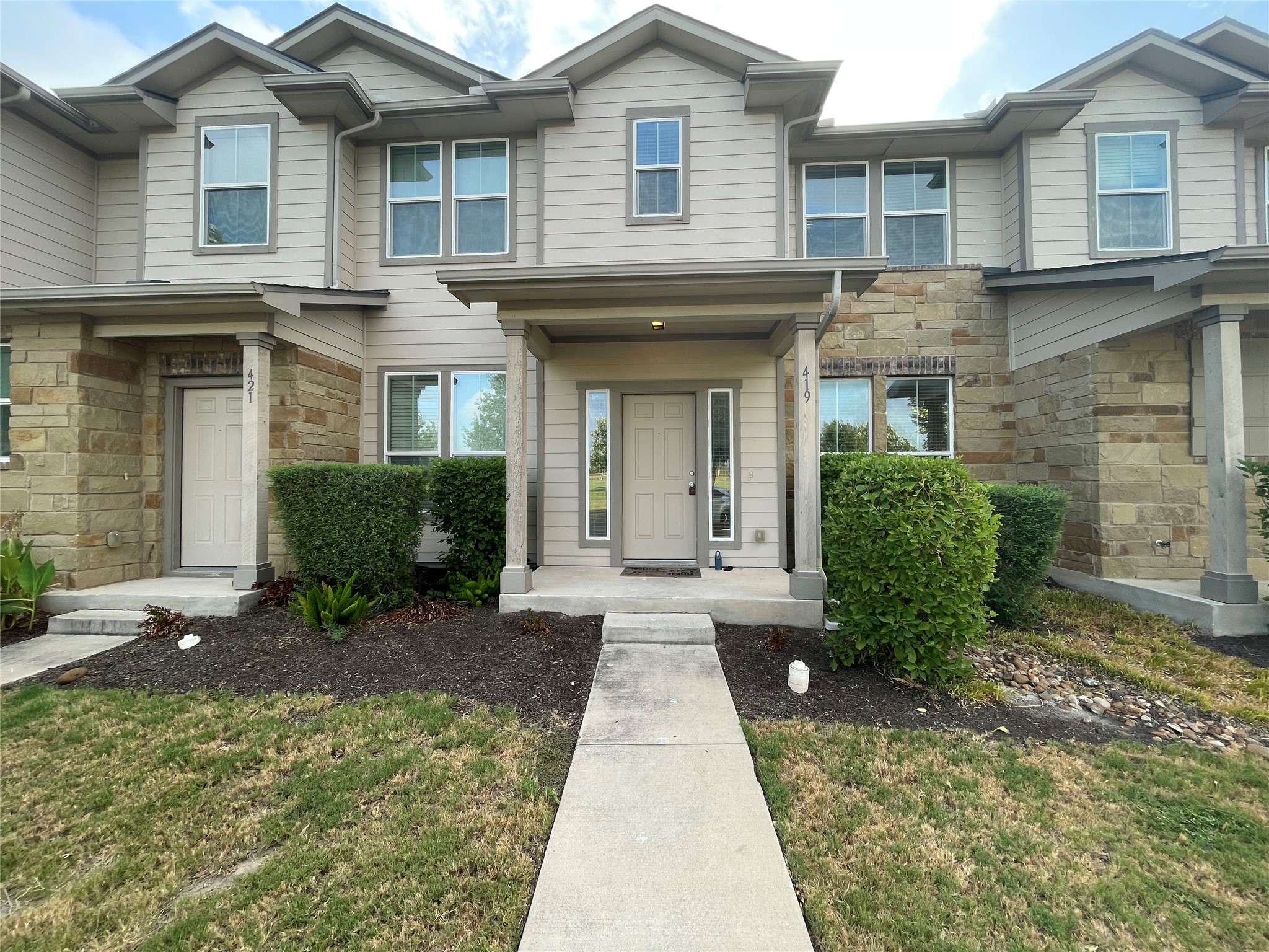 419 Katmai Cir — photo