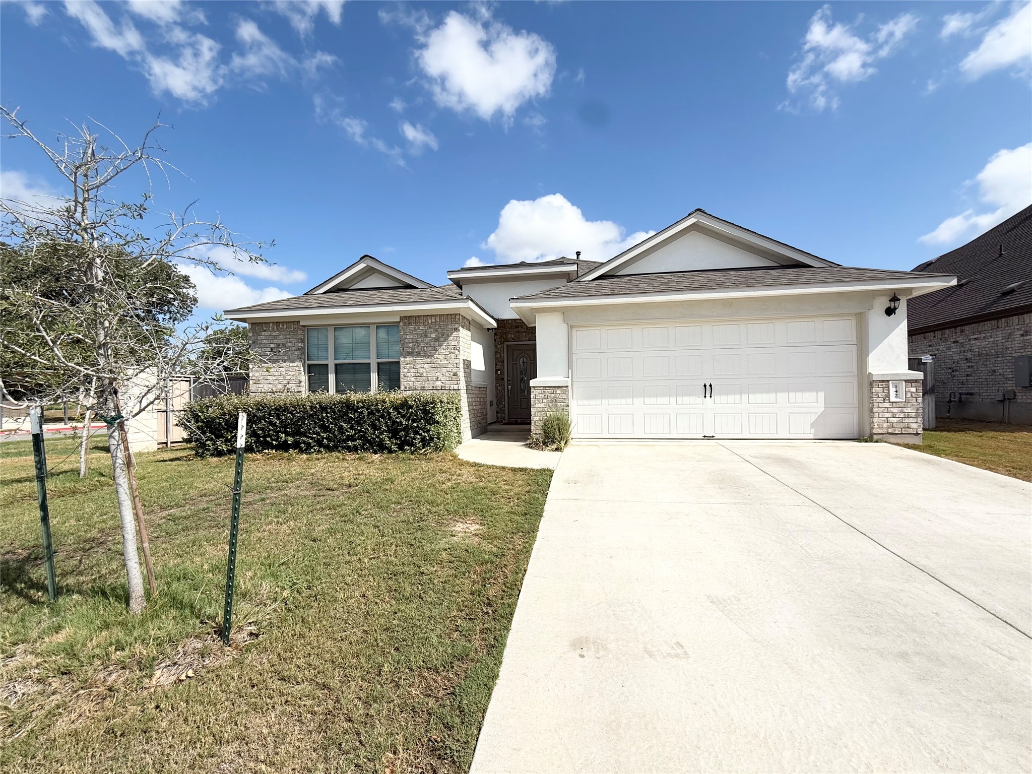 142 Periwinkle Ln — photo