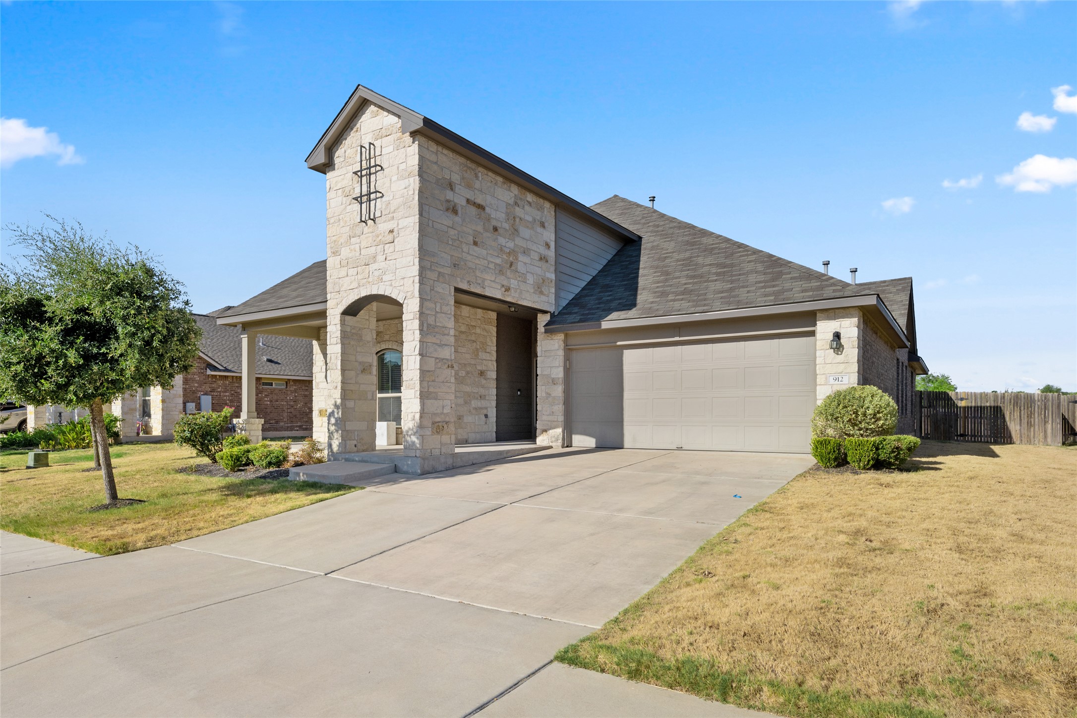 912 Canvasback Creek Dr — photo