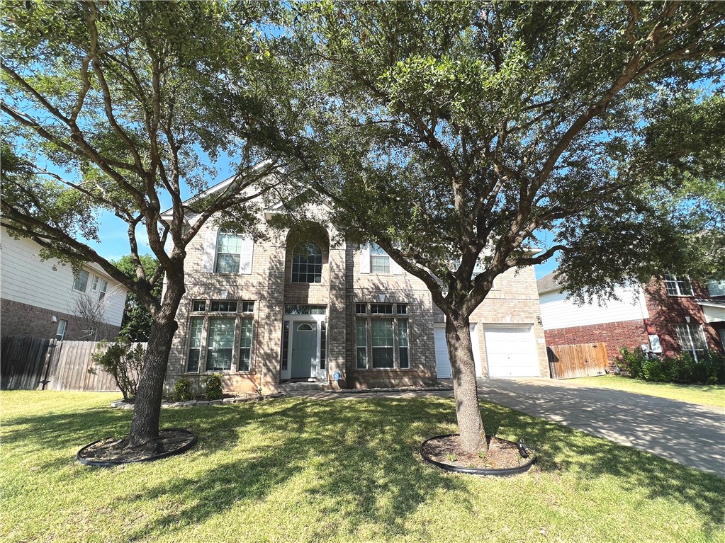 802 Stevenage Dr — photo