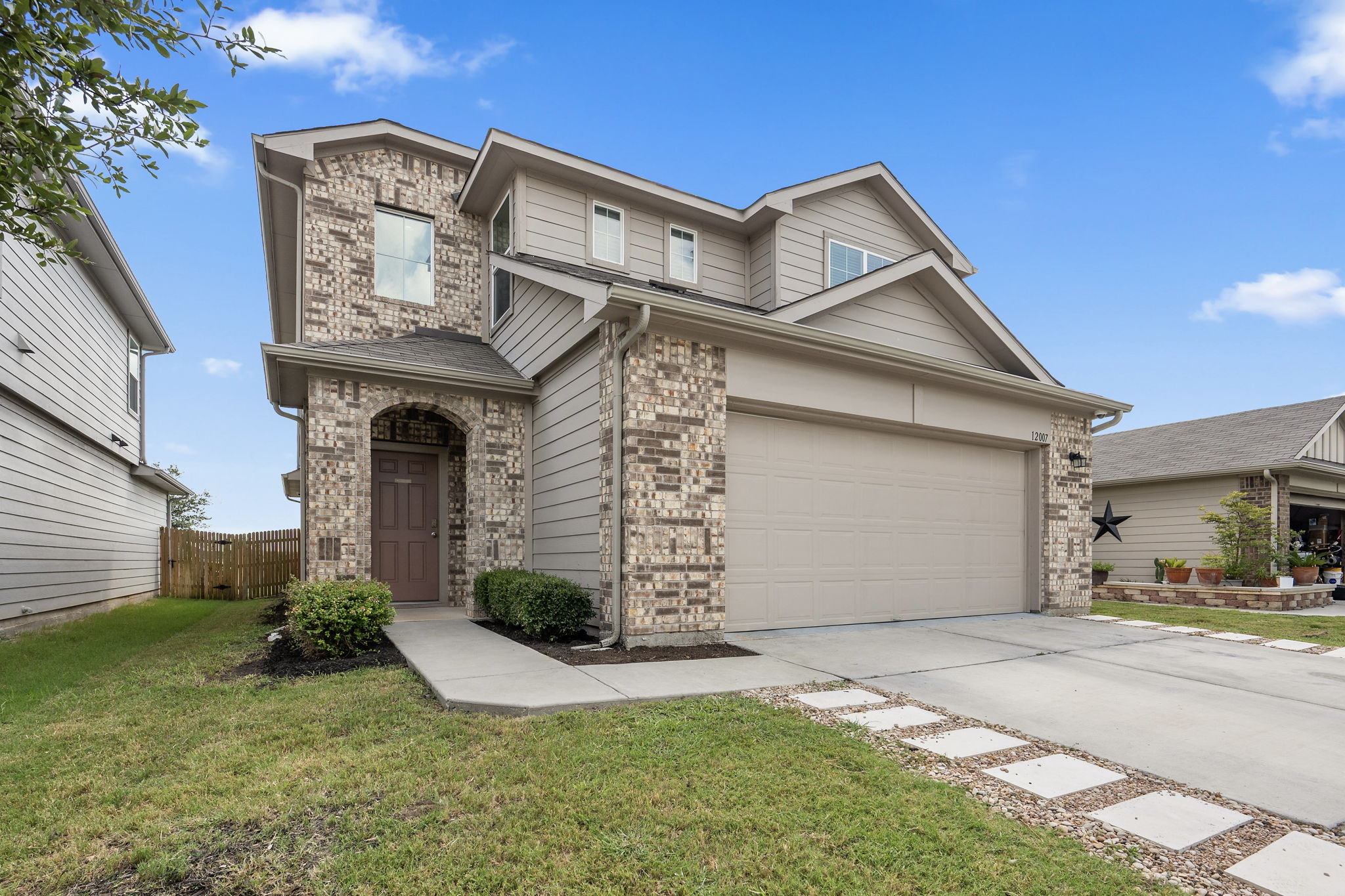 12007 Riprap Dr — photo