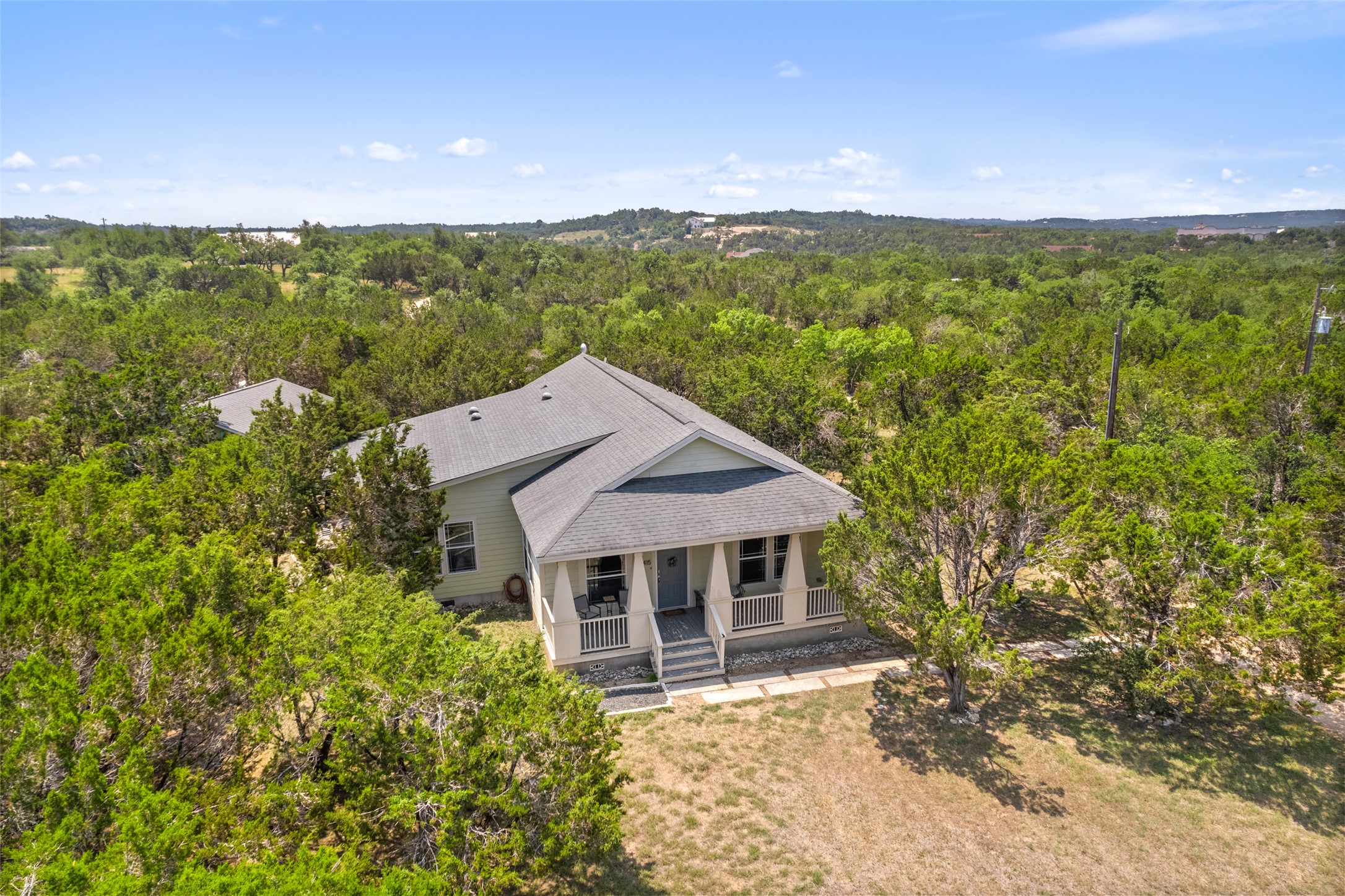 415 Angel Fire Road, Dripping Springs, TX 78620 — photo 2