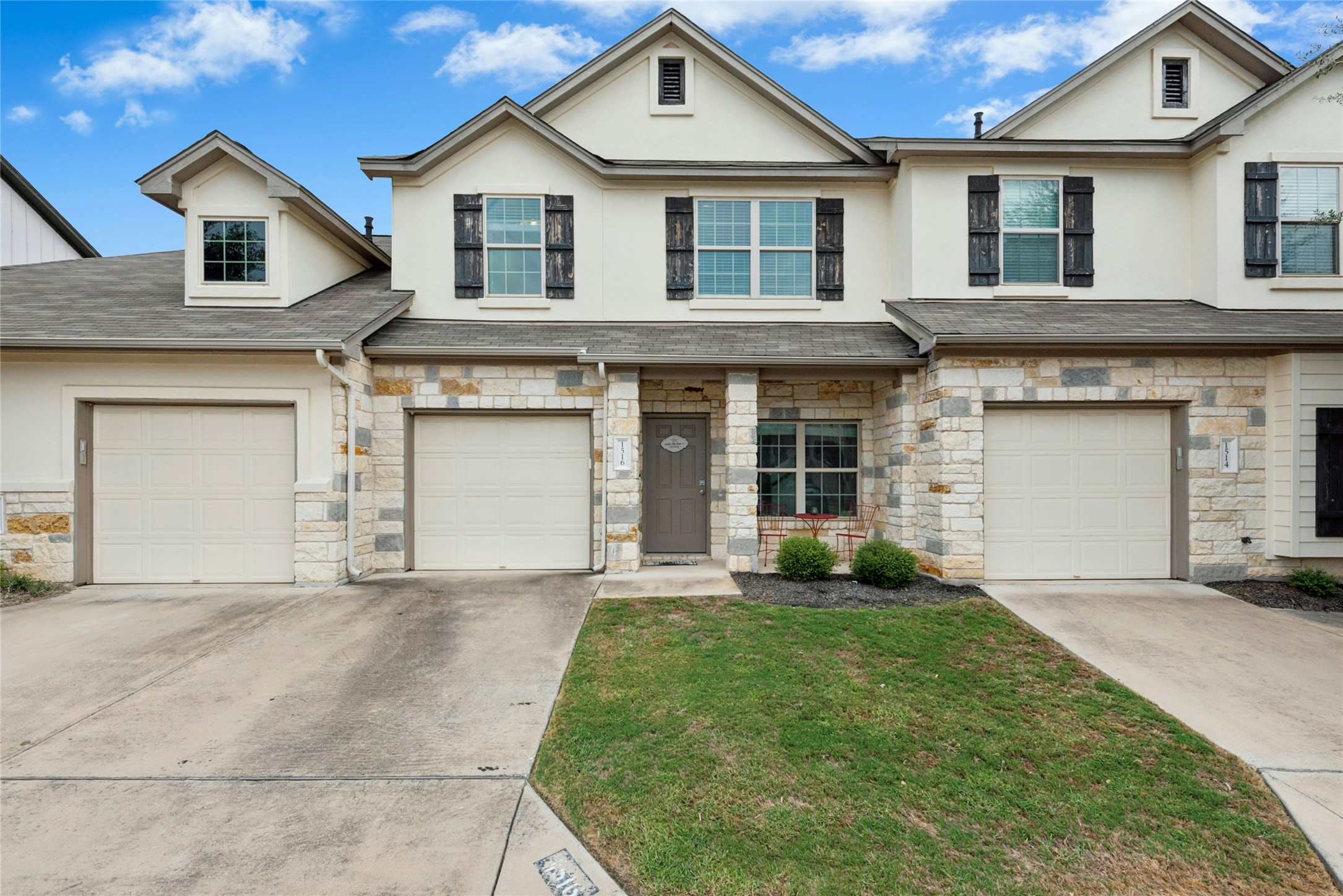 1516 Catalan Rd 502 — photo