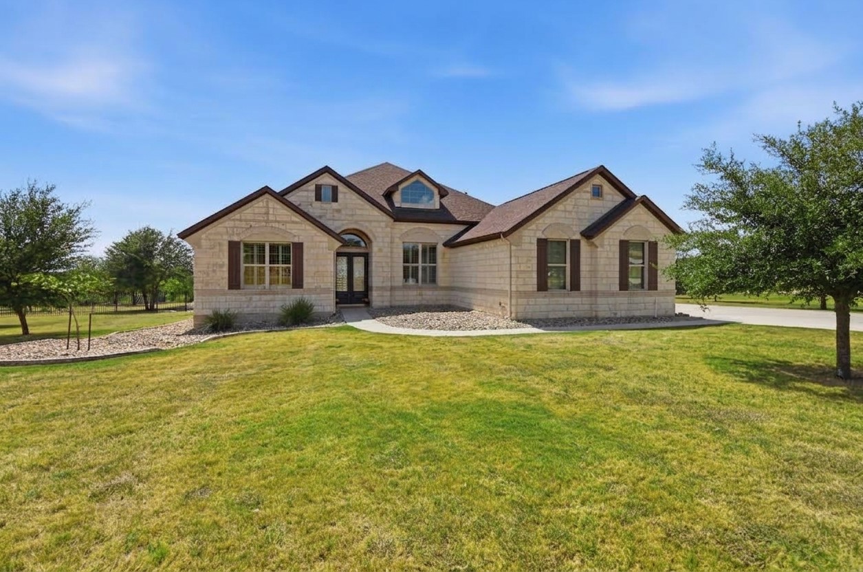 290 Honey Locust Ct — photo