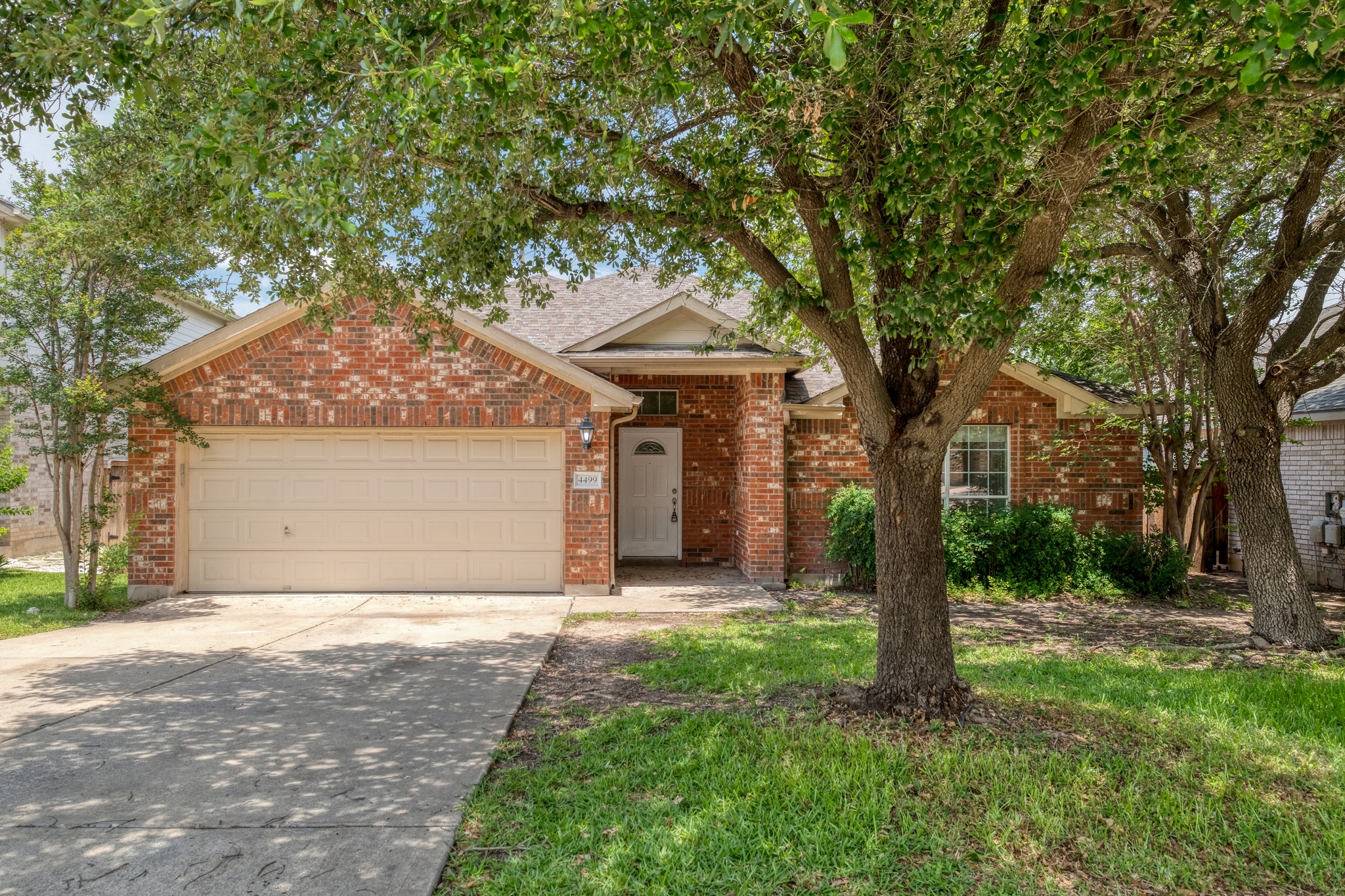 4499 Heritage Well Ln — photo
