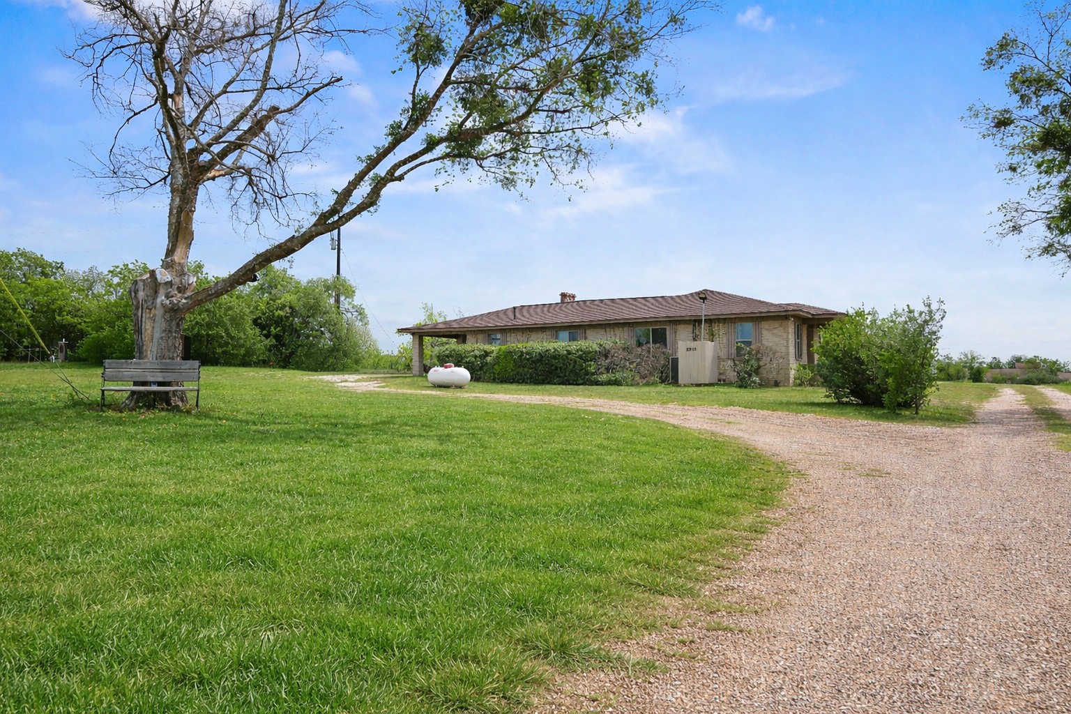 2915 County Road 153 — photo