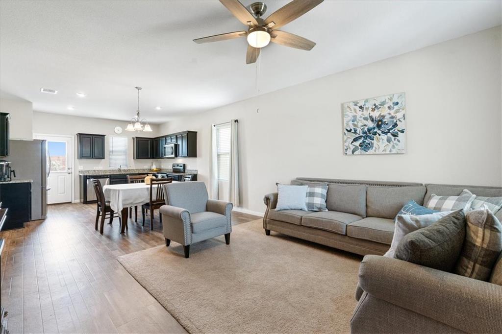 13501 Robert Wagner Bnd — photo