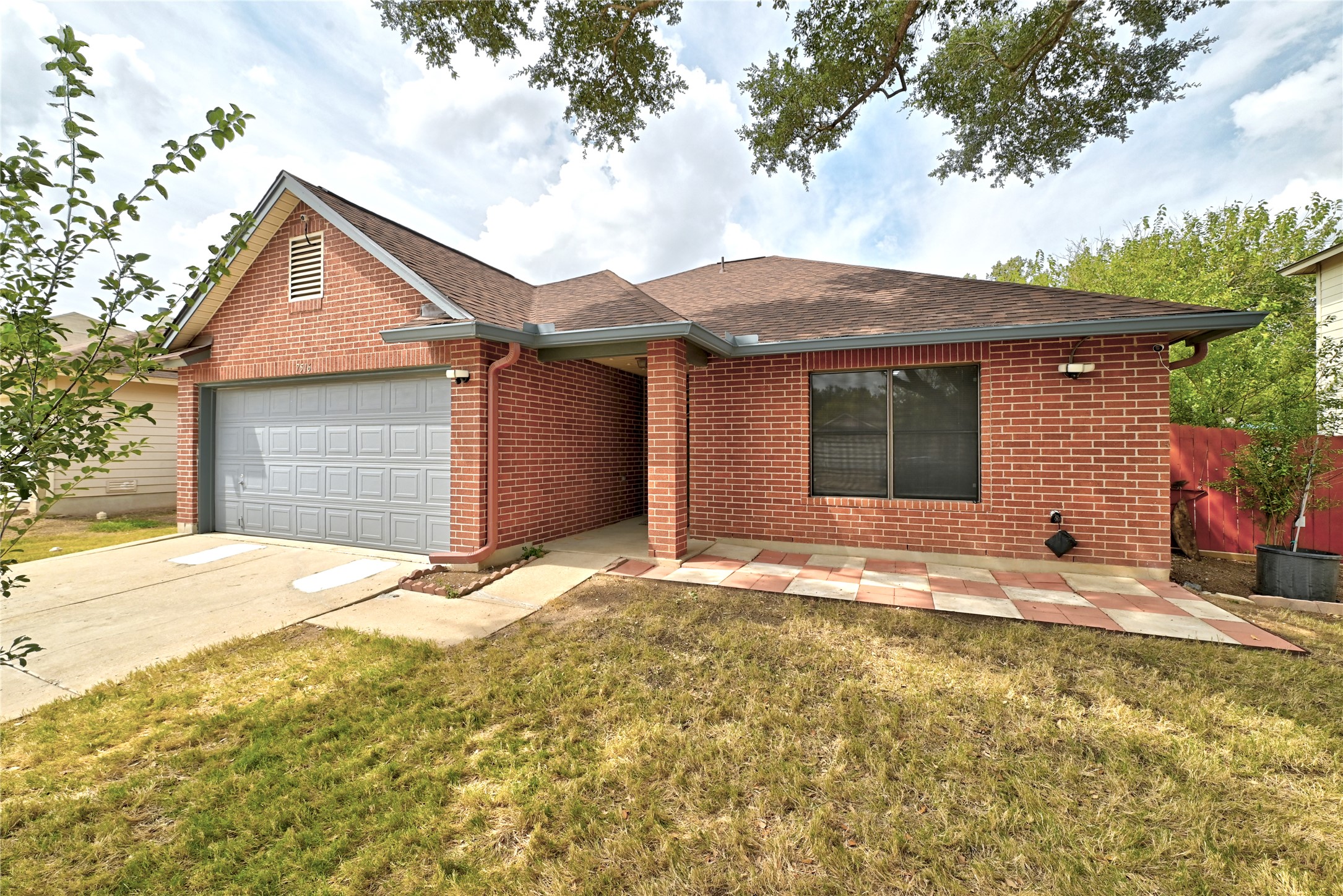 7516 Cats Eye Ln — photo