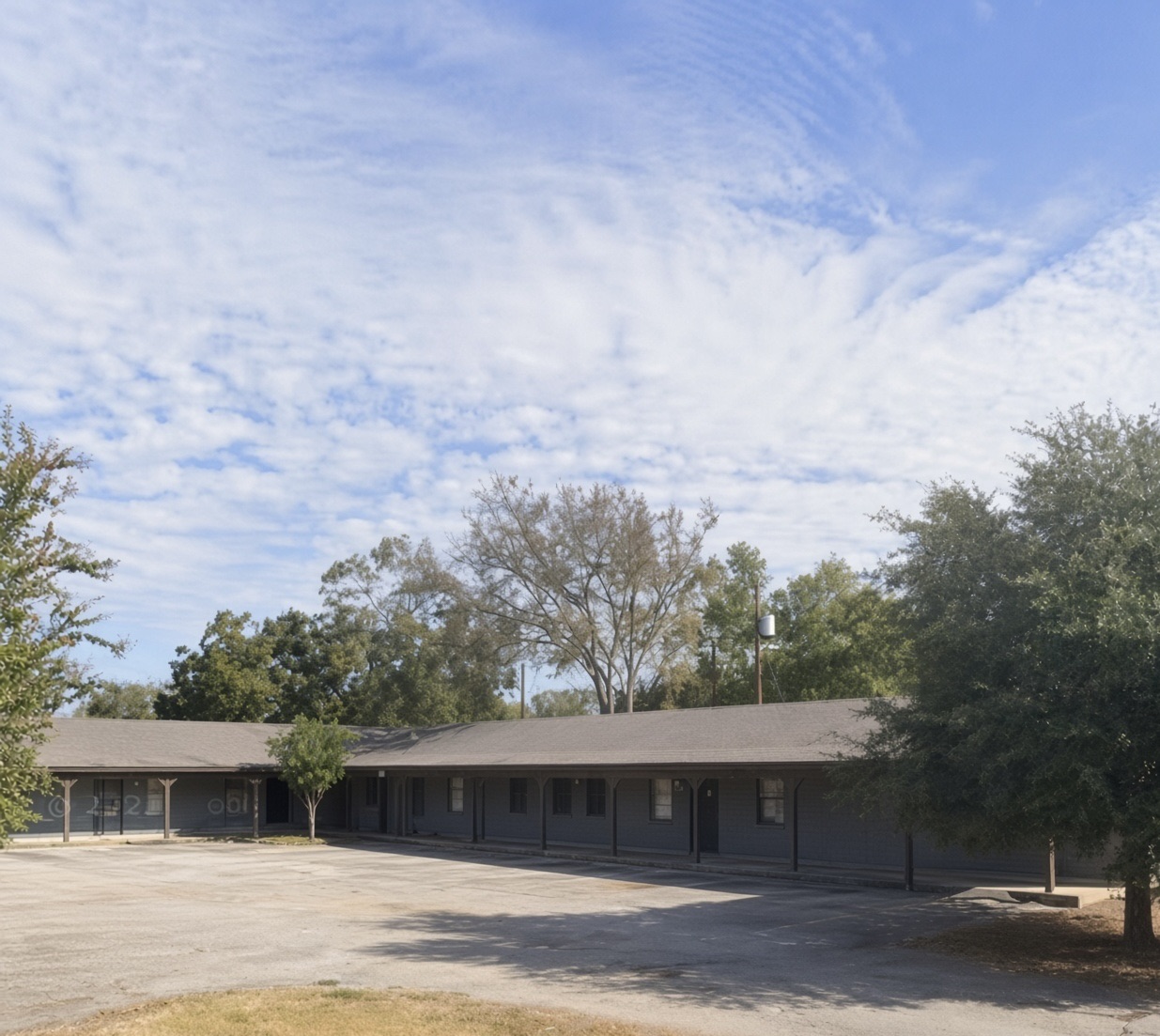 908 Emile St 10 — photo