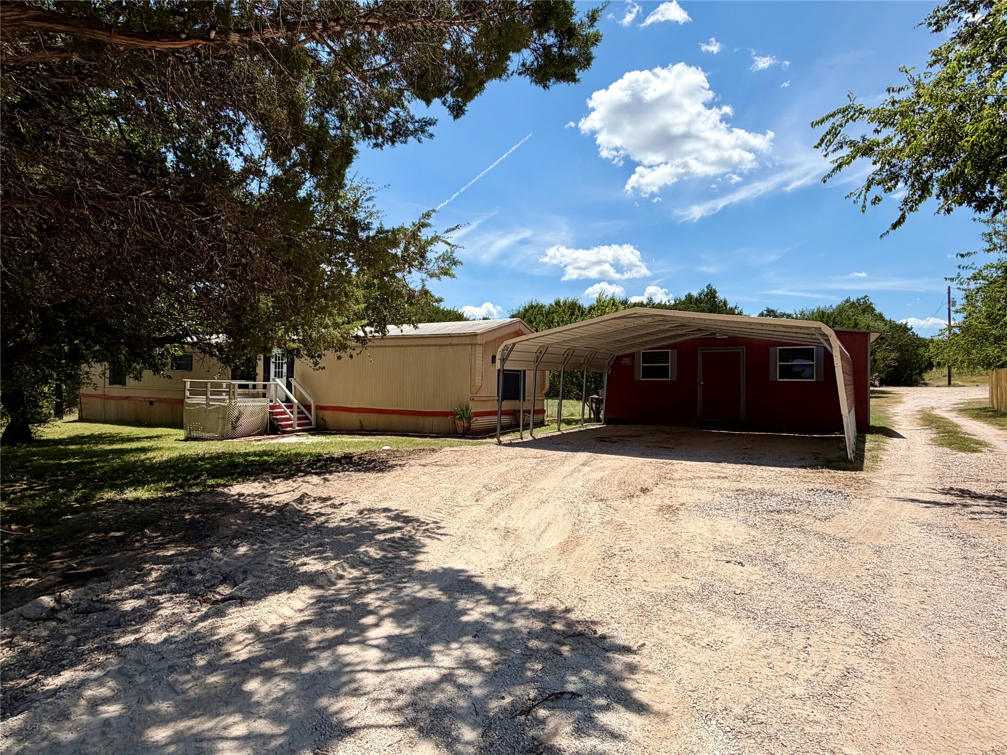 382 County Road 4450 — photo