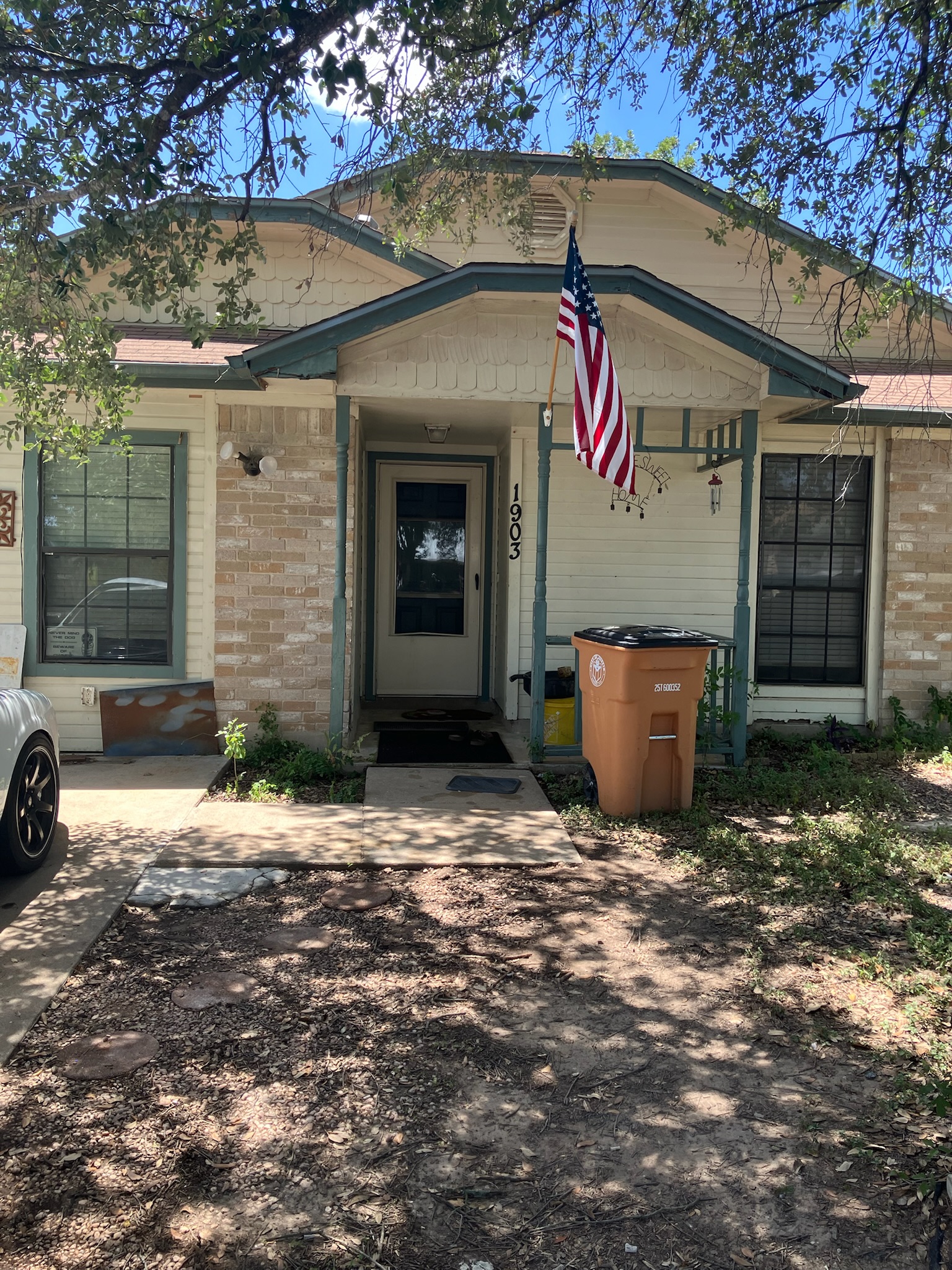 1903 Elysian Flds — photo