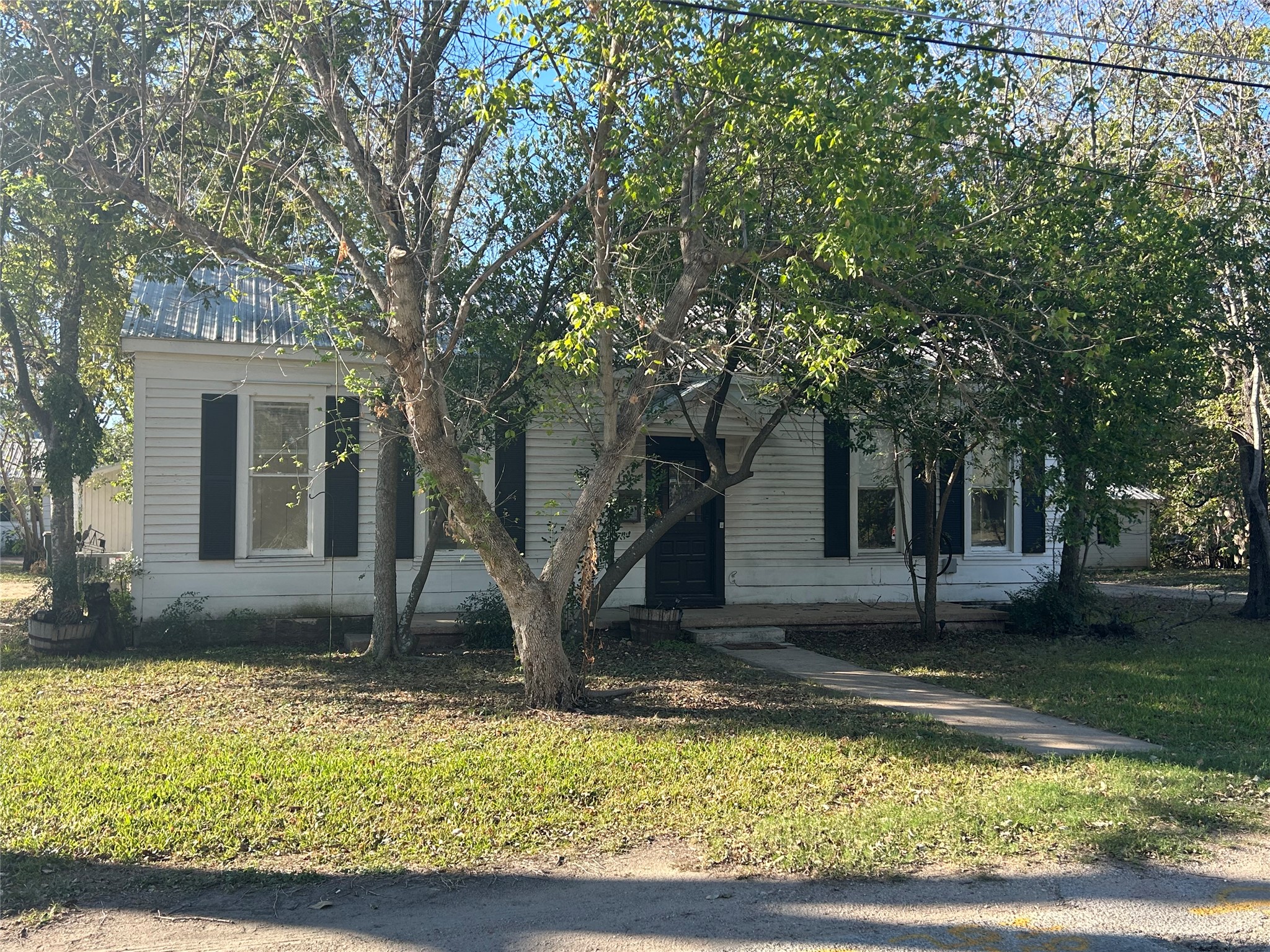 1107 Pine St — photo