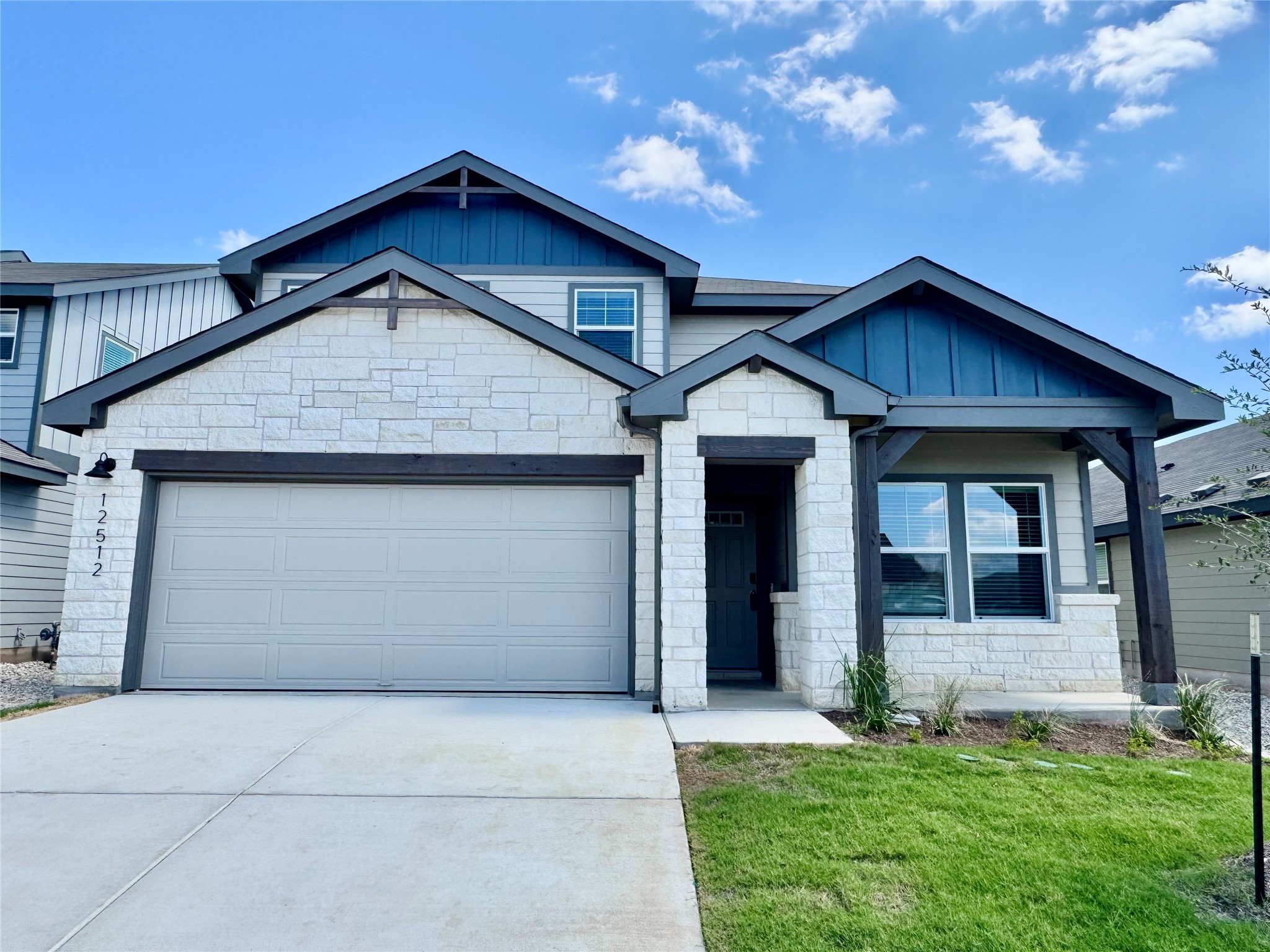 12512 Saint Thomas Dr — photo