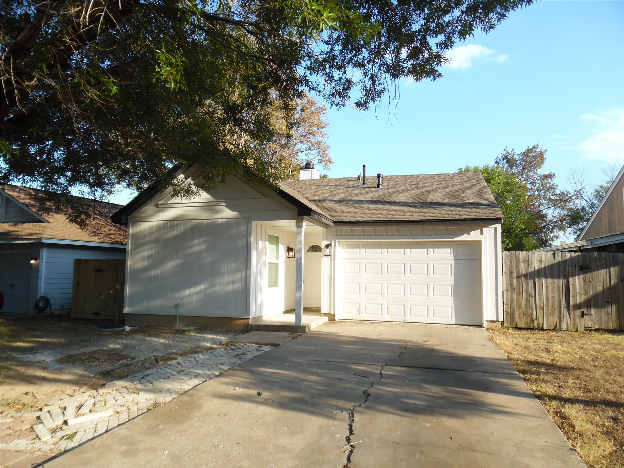1209 Green Valley CV — photo