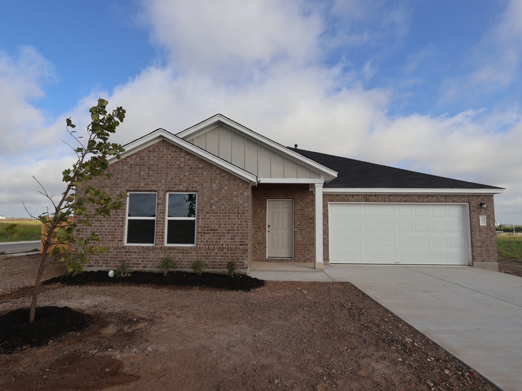 12612 Setting Peak Ln — photo