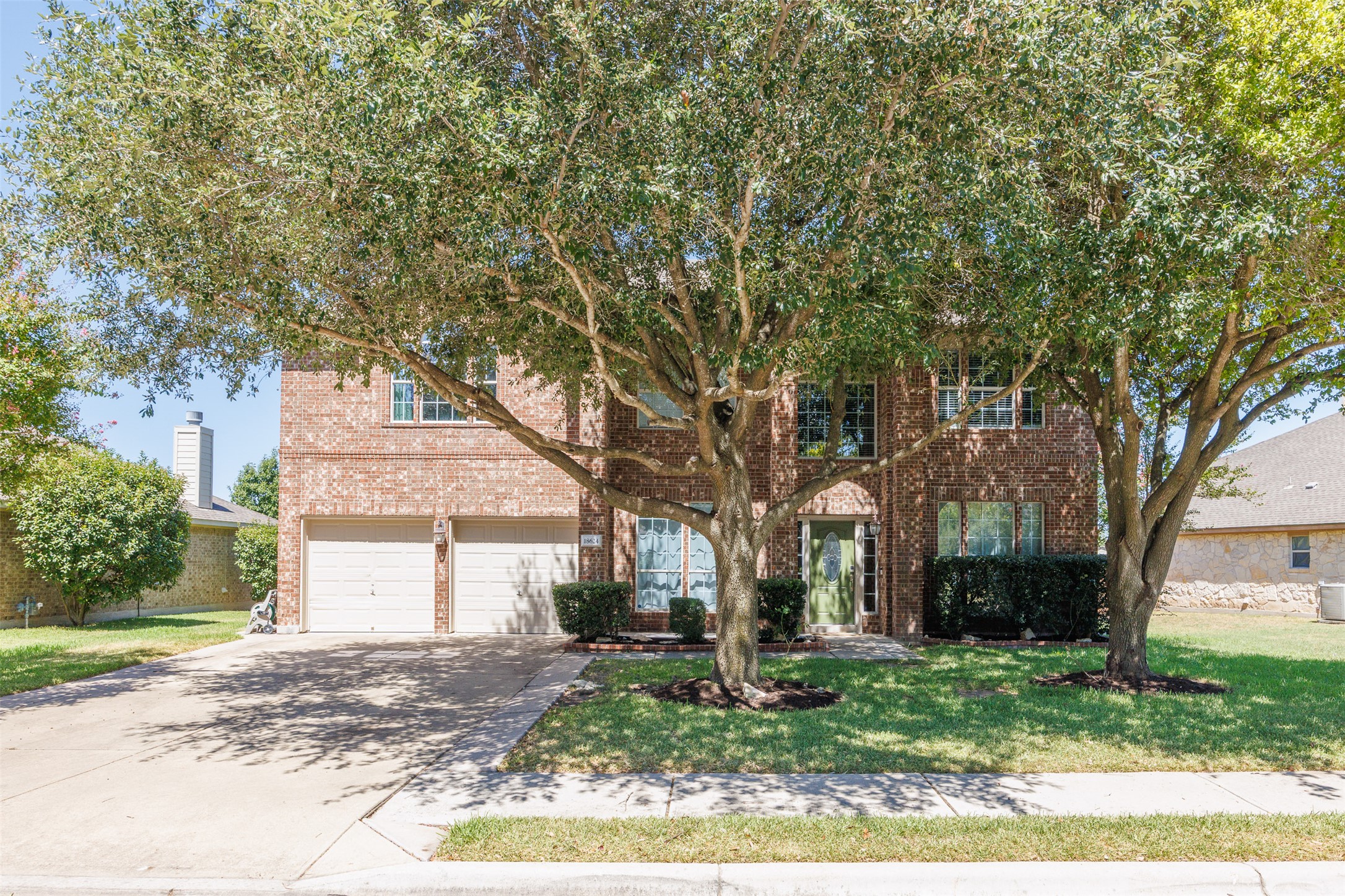 18624 Alnwick Castle Dr — photo