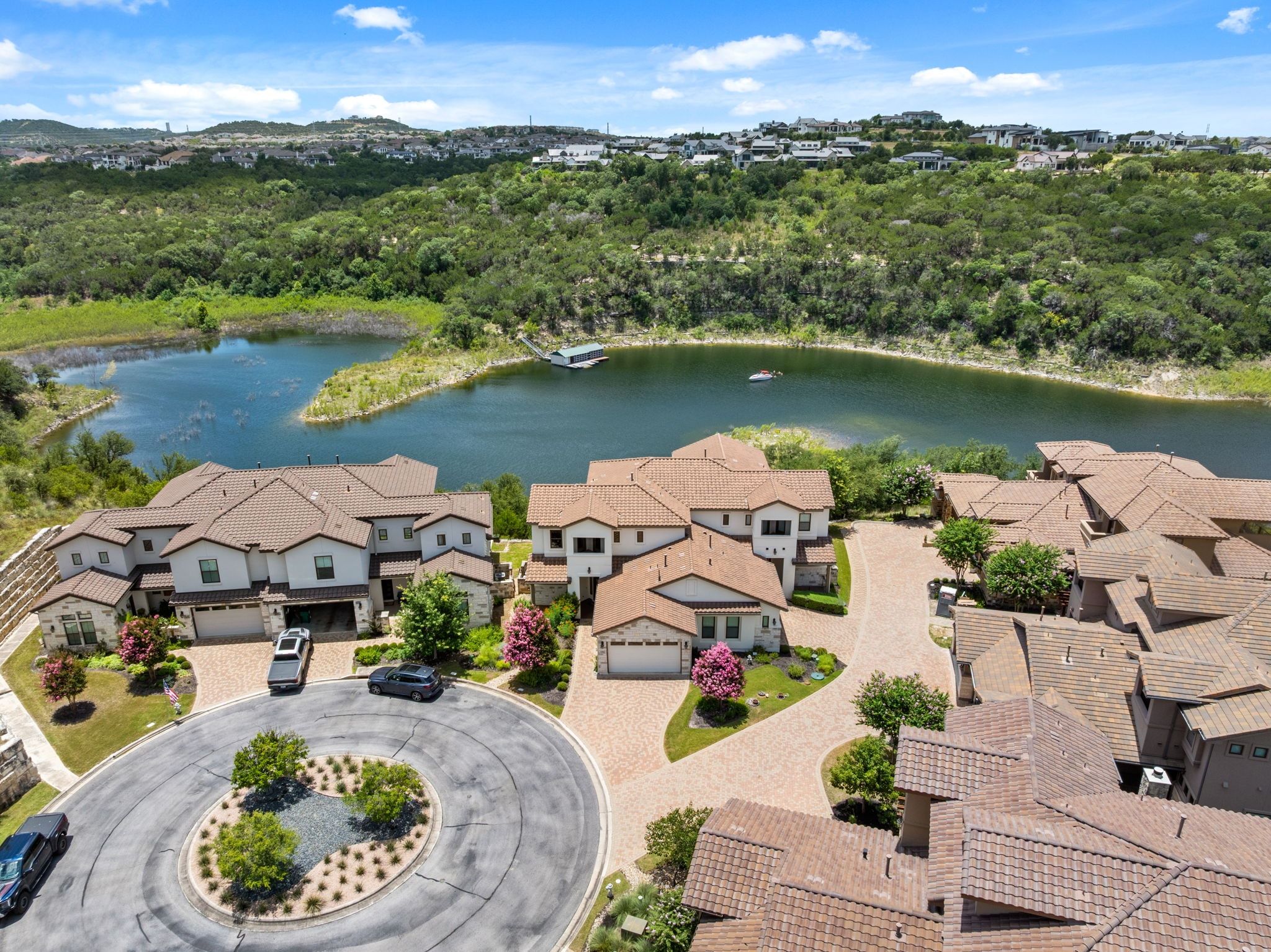 300 Marina View Ct — photo