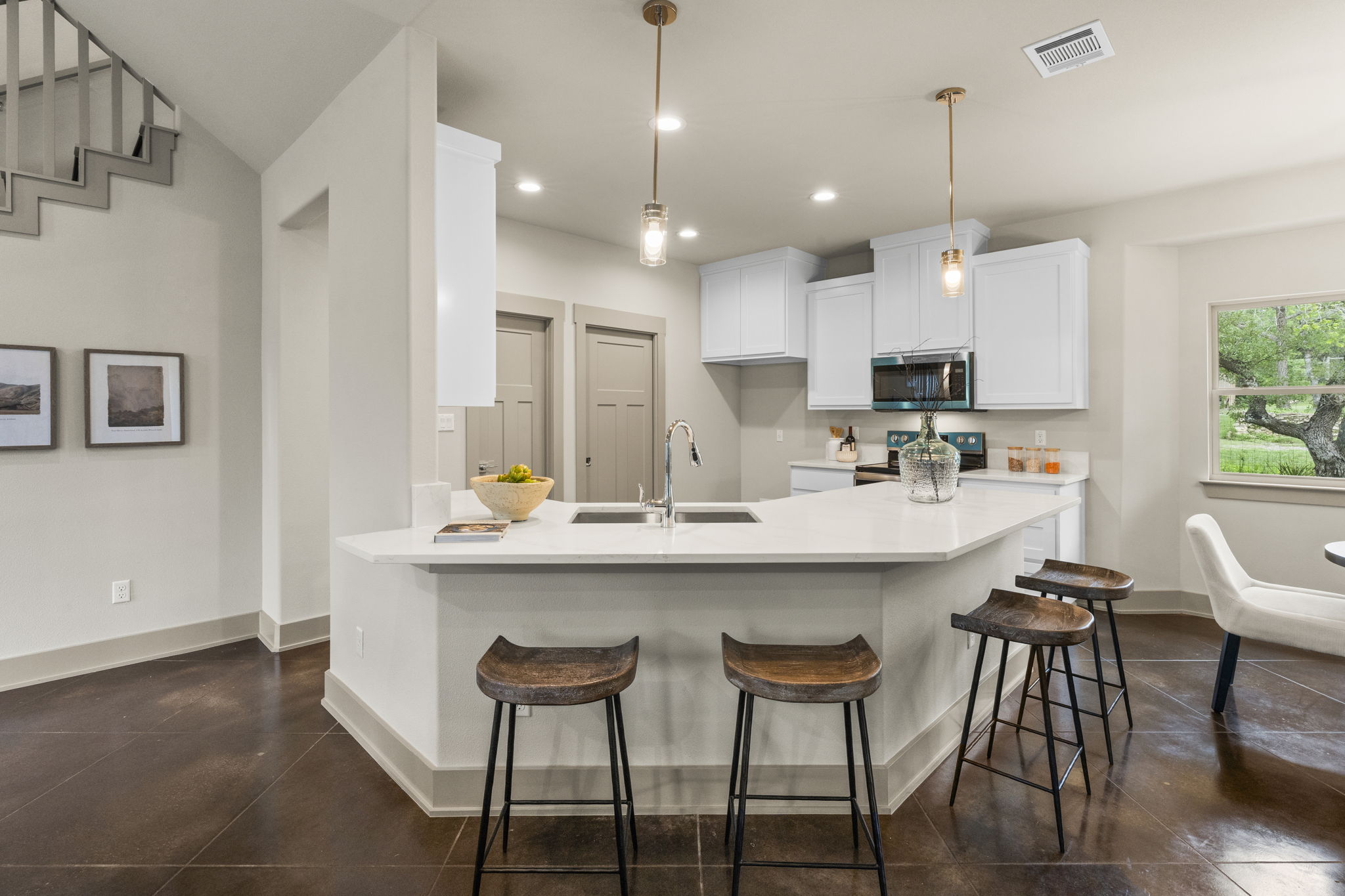 112 Twin Creek Cir — photo