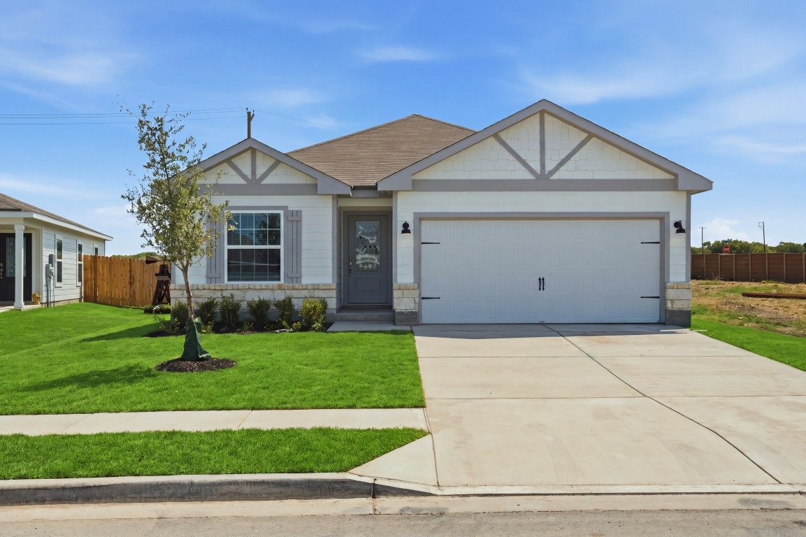 217 W Luna Blue Ln — photo