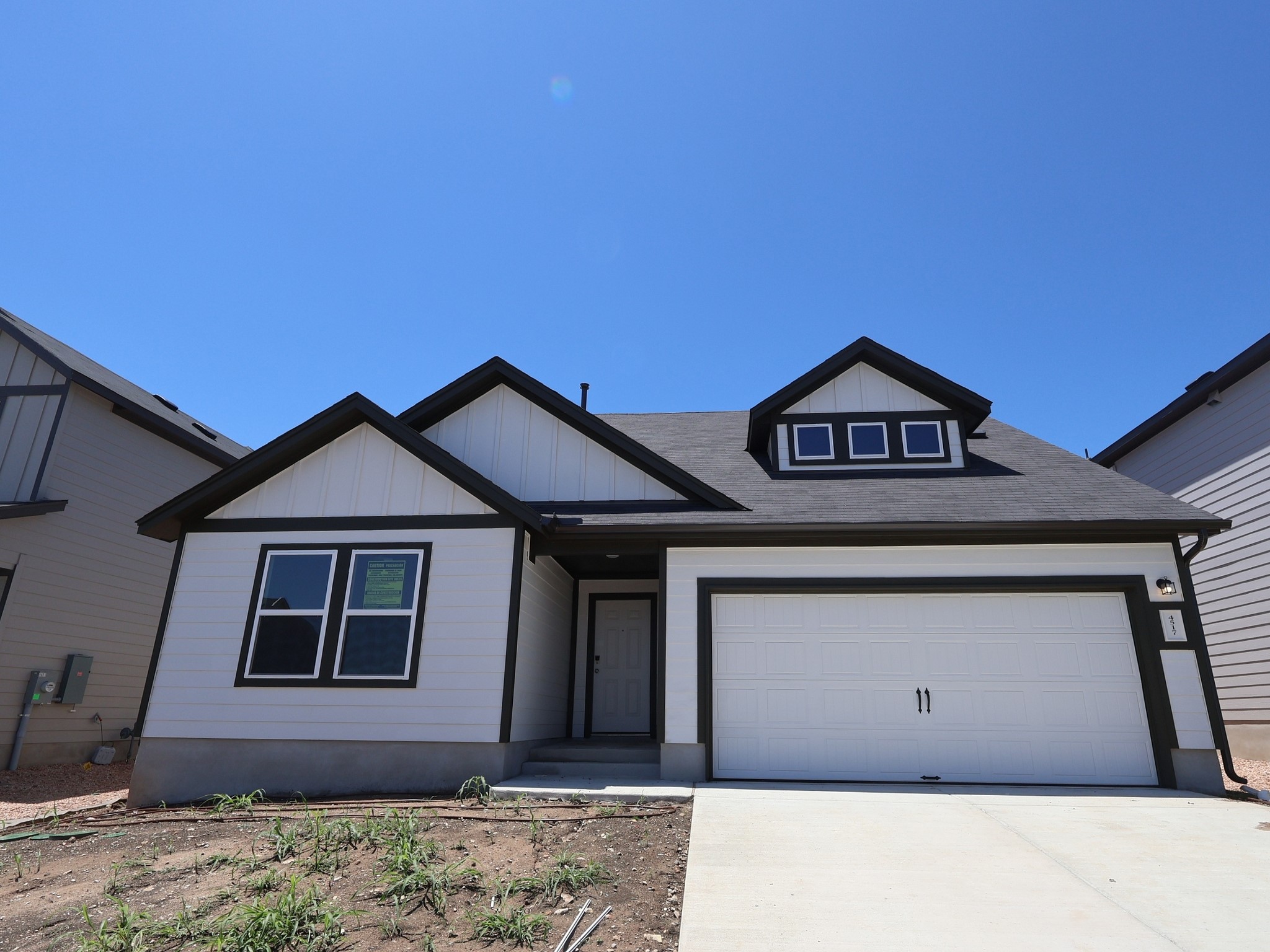 4517 Lava Island Dr — photo